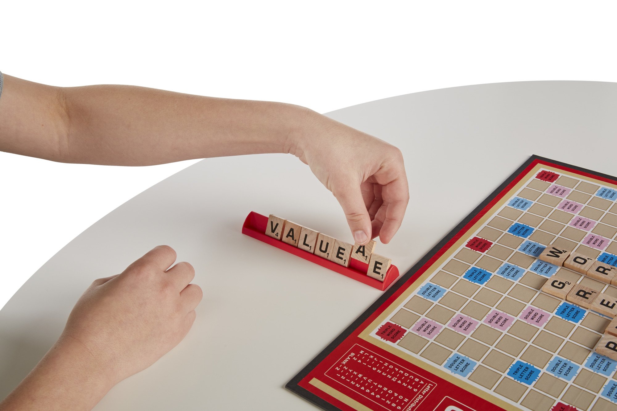 Hasbro Gaming Scrabble Crossword Game