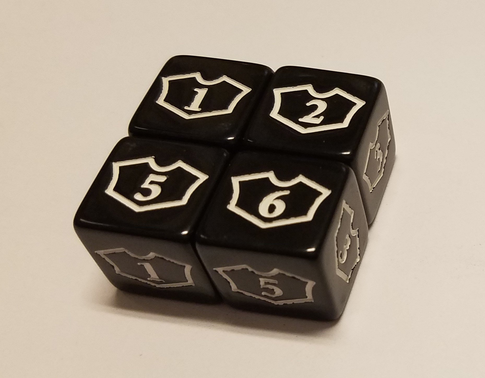 18x Counter, Tarmogoyf & Loyalty Dice for Magic: The Gathering and Other Games/CCG MTG