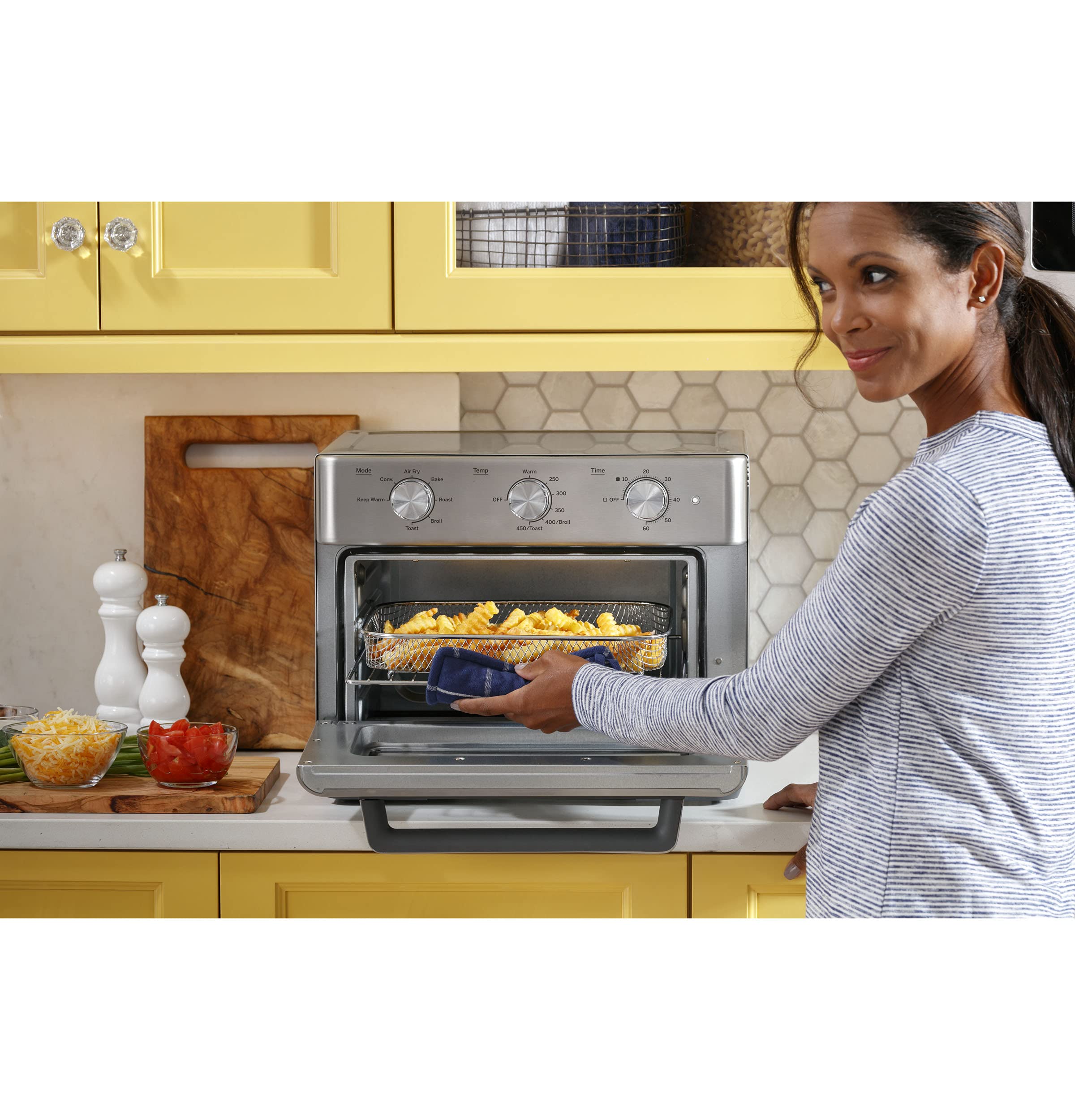 GE Mechanical Air Fryer Toaster Oven + Accessory Set | Convection Toaster with 7 Cook Modes | Large Capacity Oven - Fits 12