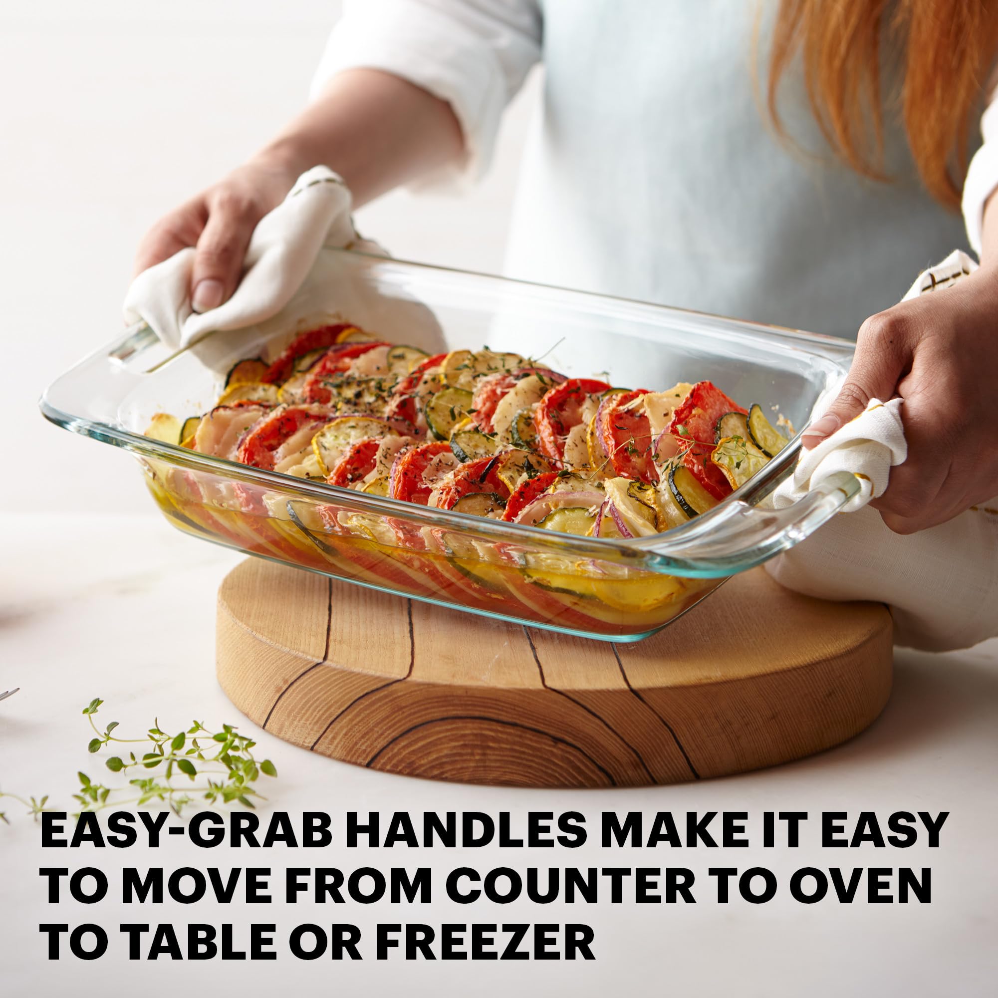 Pyrex Easy Grab 4-PC (2-QT, 3-QT) Extra Large Glass Baking Dish Set With Lids, Large Handles For Easy Holding, Pre-heated Oven Freezer Dishwasher Safe