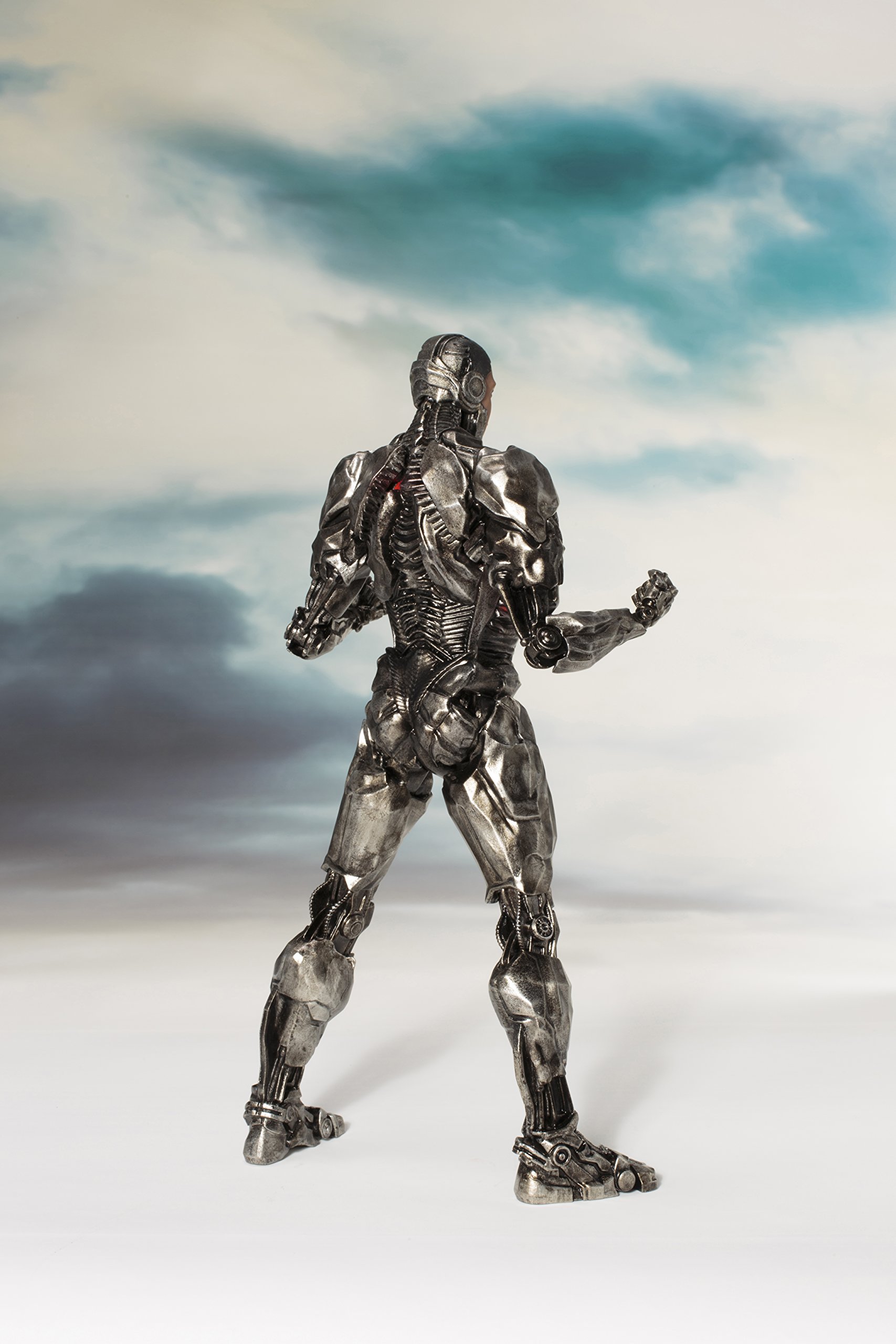 DC Comics SV214 Justice League Movie Cyborg Artfx+ Statue