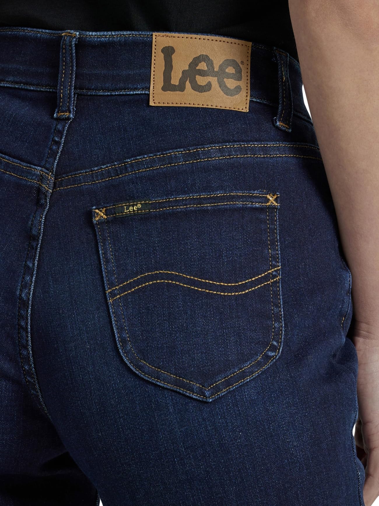Lee Women's Petite Ultra Lux Comfort with Flex Motion Bootcut Jean