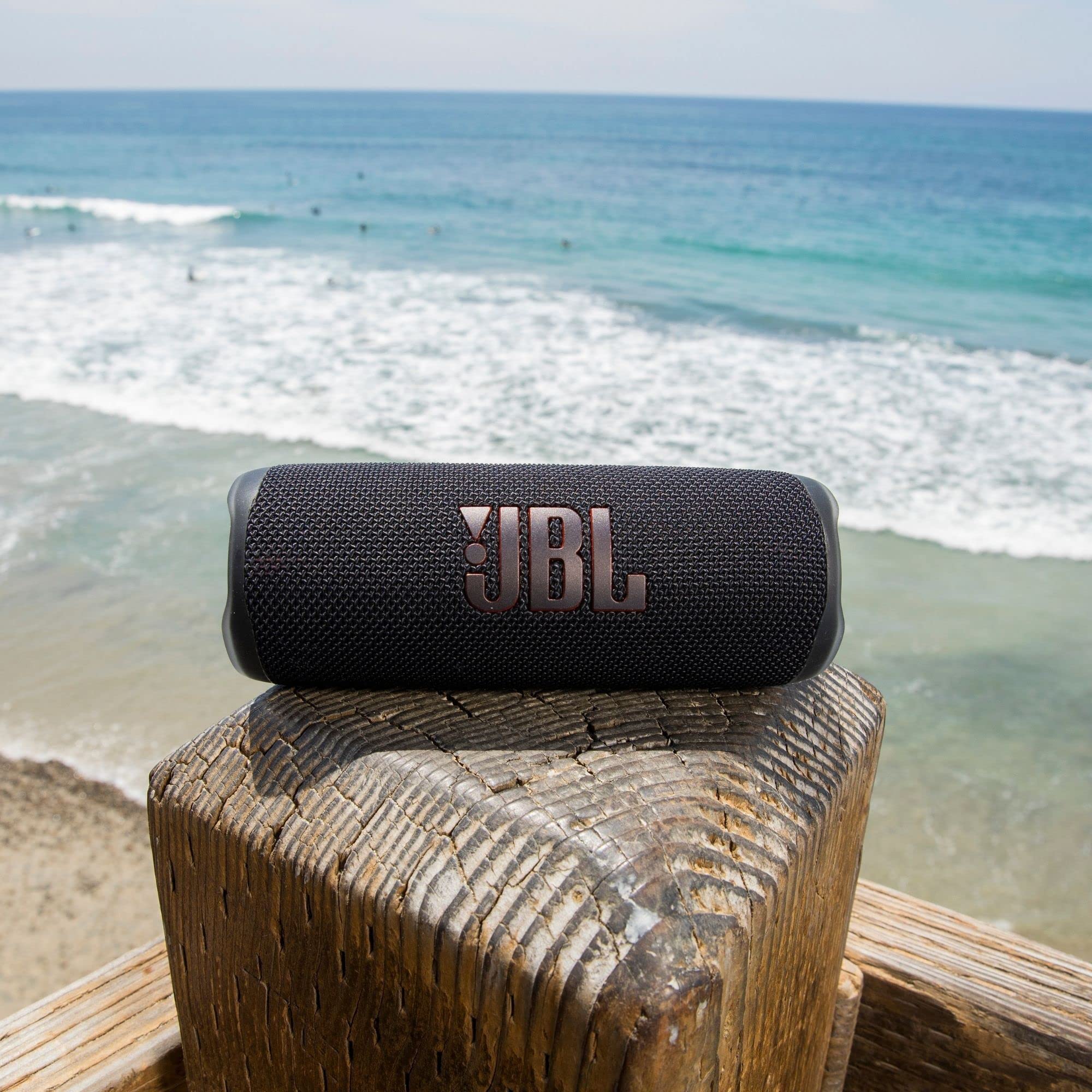 JBL Flip 6 - Portable Bluetooth Speaker, powerful sound and deep bass, IPX7 waterproof, 12 hours of playtime, JBL PartyBoost for multiple speaker pairing for home, outdoor and travel (Black)