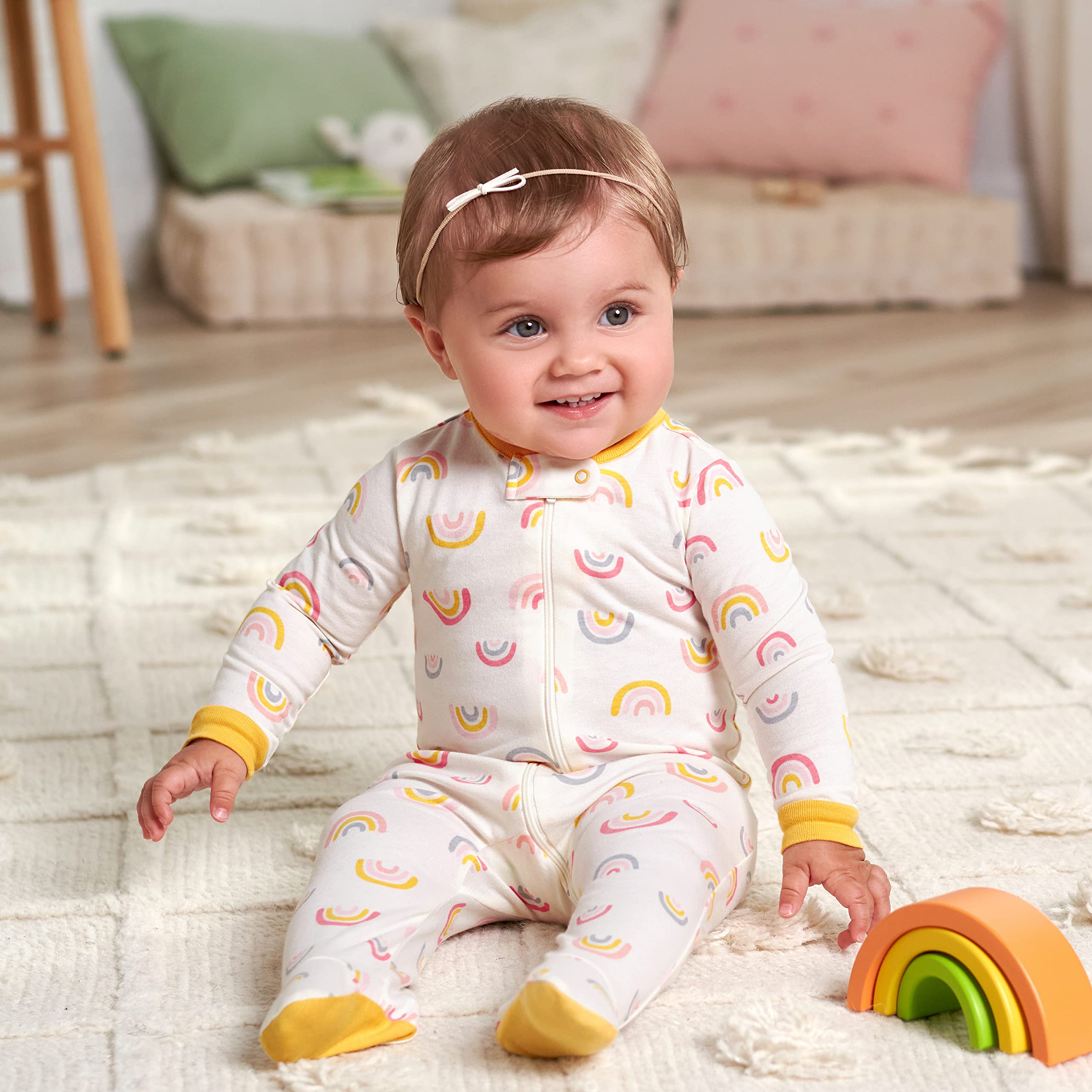 Gerber baby-girls 4 Pack Sleep 'N Play Footie