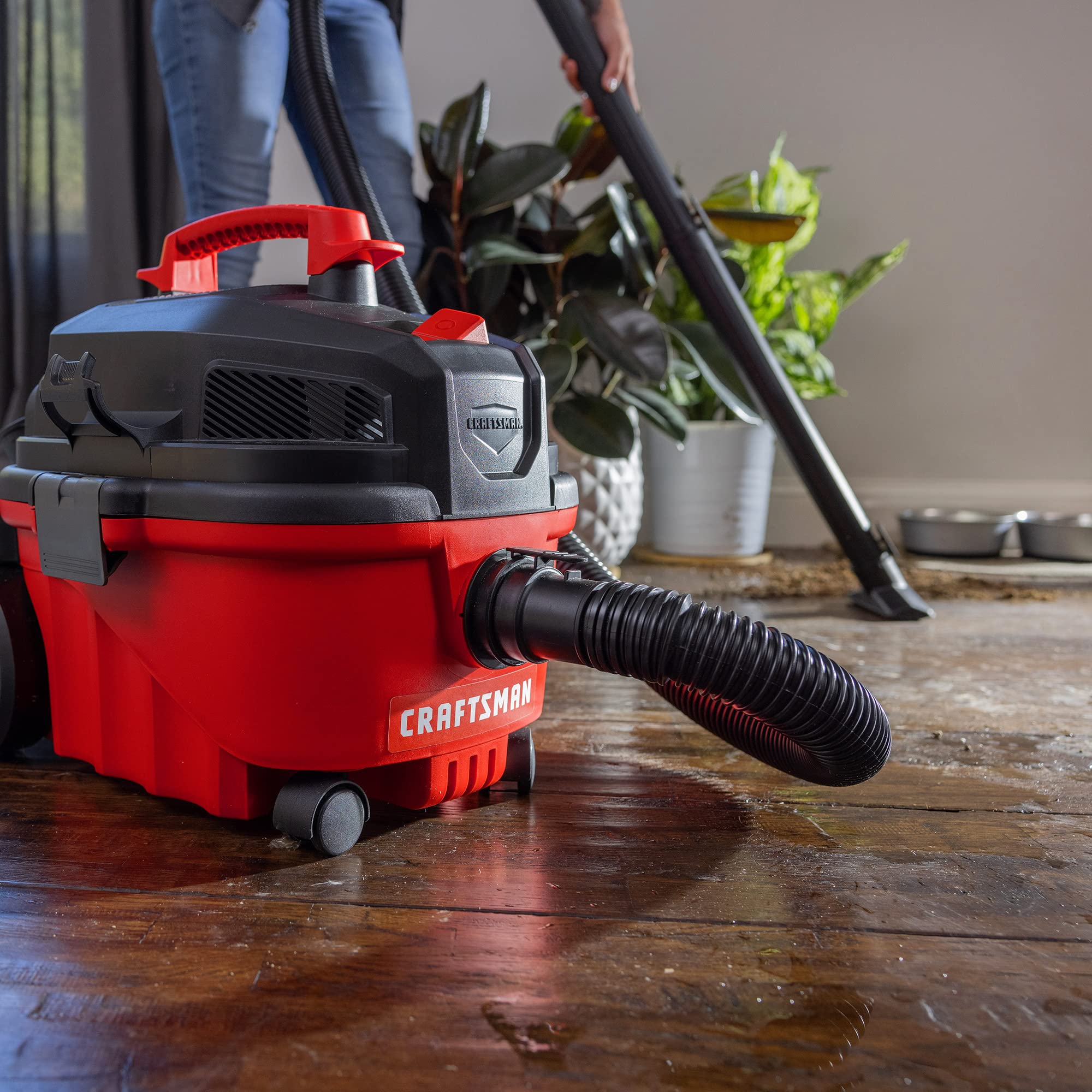 CRAFTSMAN CMXEVBE17040 4 Gallon 5.0 Peak HP Wet/Dry Vac, Portable Shop Vacuum with Attachments, Red