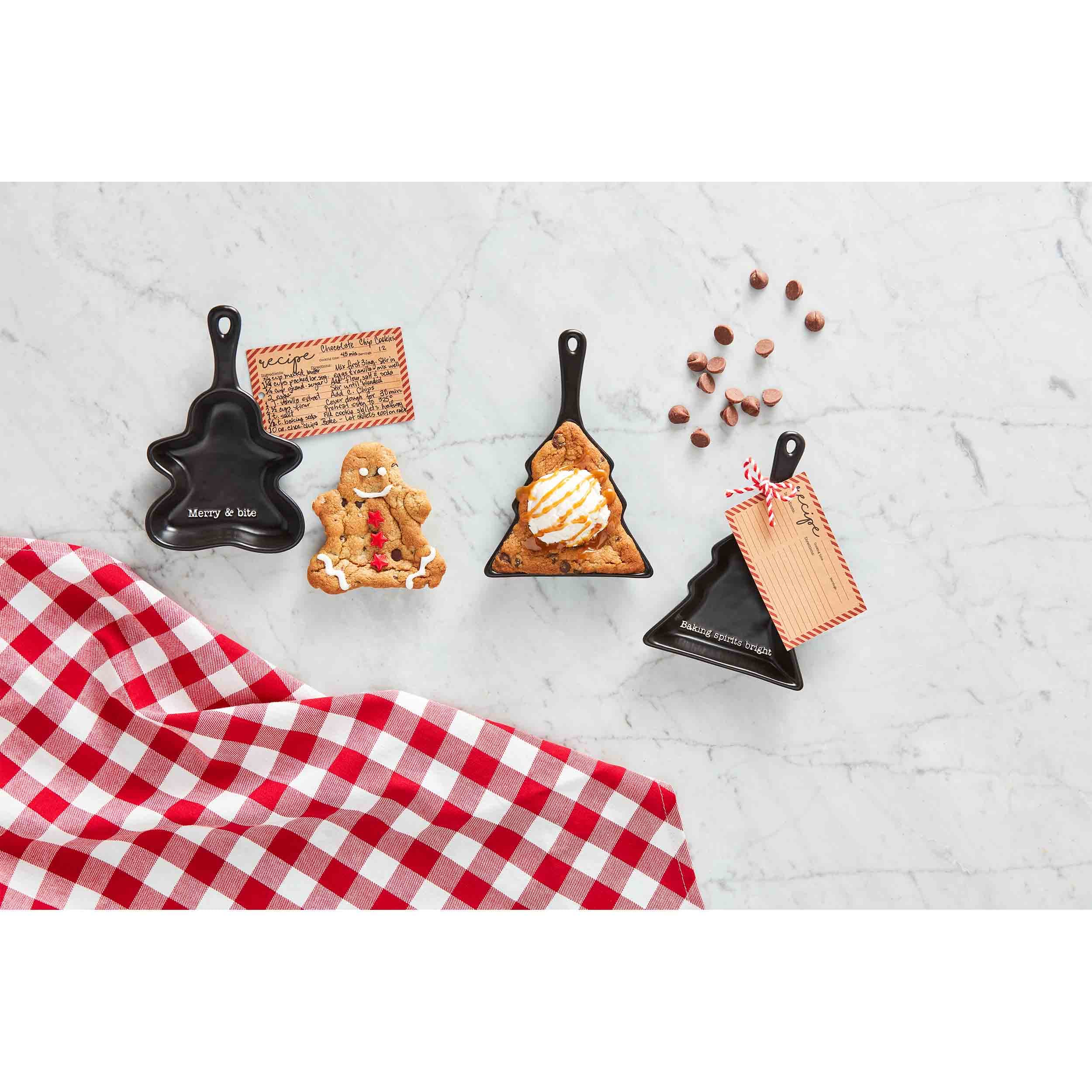 Mud Pie Holiday Cookie Skillet Set, Baking Spirits Bright, skillet 6 1/4