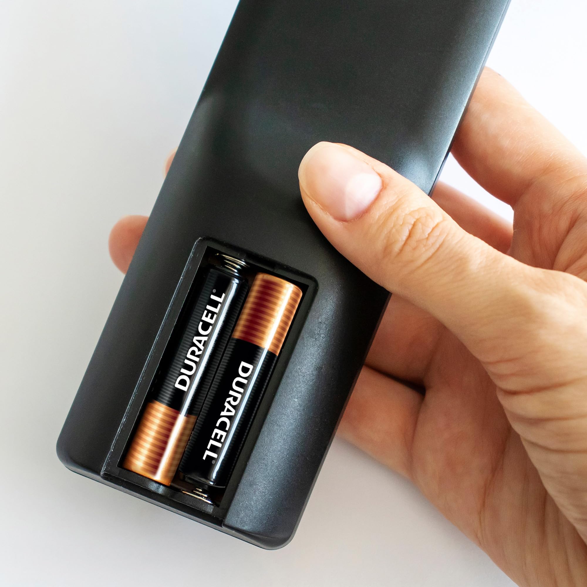 DURACELL Duralock AA 1.5 Volt Alkaline Battery Pack to Charge Items for Exclusive Power in Remotes and Controllers, (5 Packs of 20 Batteries Each)