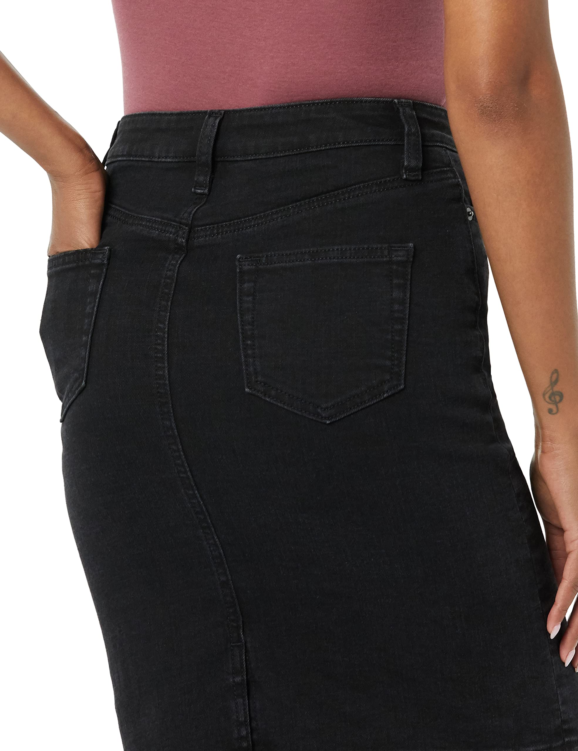 Amazon Essentials Women's Classic 5-Pocket Denim Skirt (Available in Plus Size)
