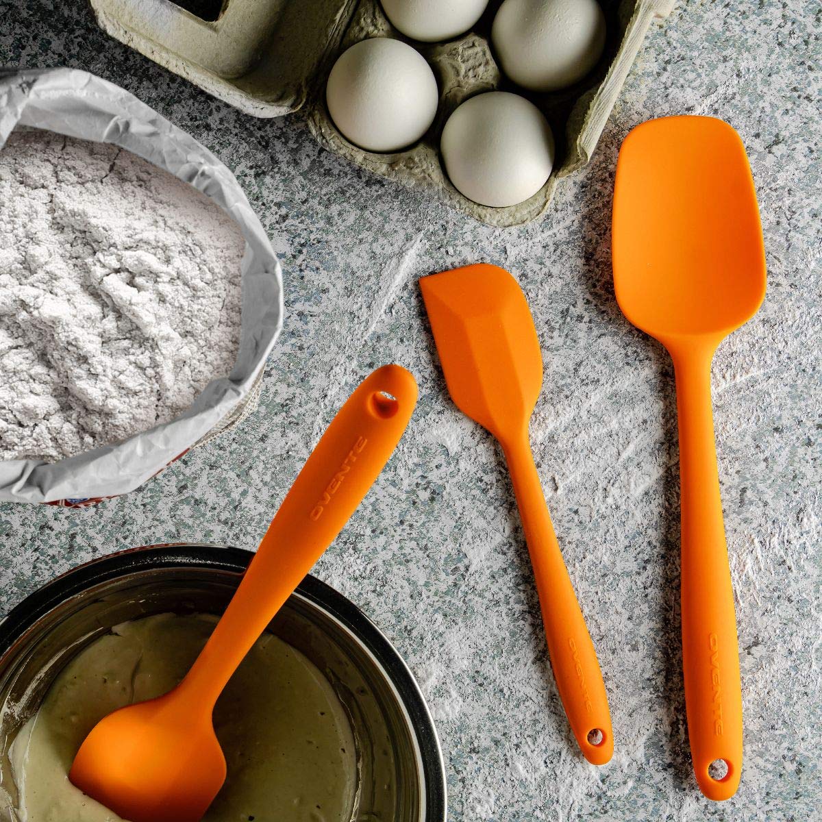OVENTE Set of 5 Silicone Spatula , Food Grade Rubber Spatulas Heat Resistant w/ Stainless Steel Core & Seamless Design, Non Stick Rubber Spatula for Mixing, Baking & Cooking Orange SP12305O