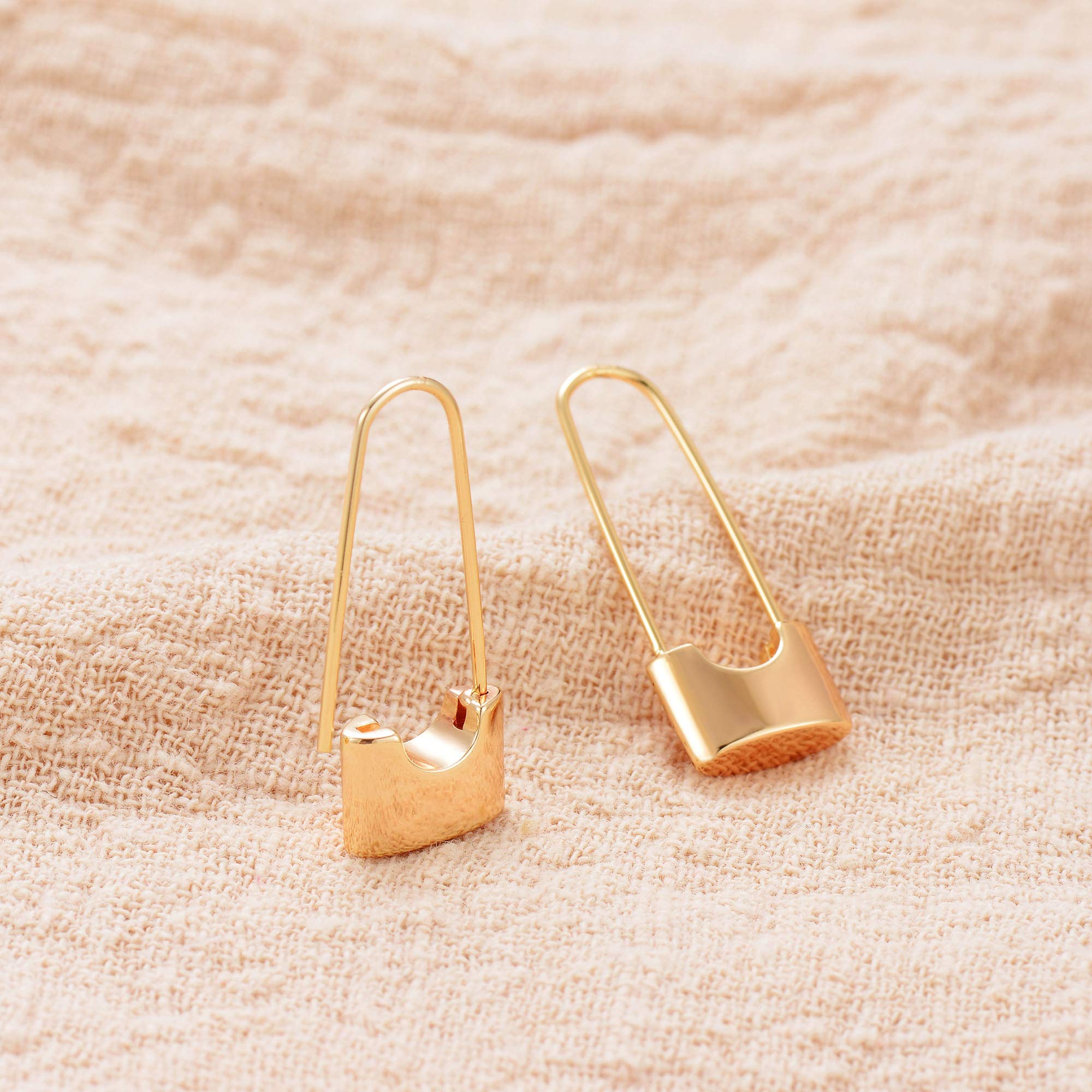 MEVECCO Tiny Cross Hoop Earrings 14K Gold Plated Dainty Minimalist Simple Faith Cross Dangle Huggie Earrings For Women Girls Jewelry Gift