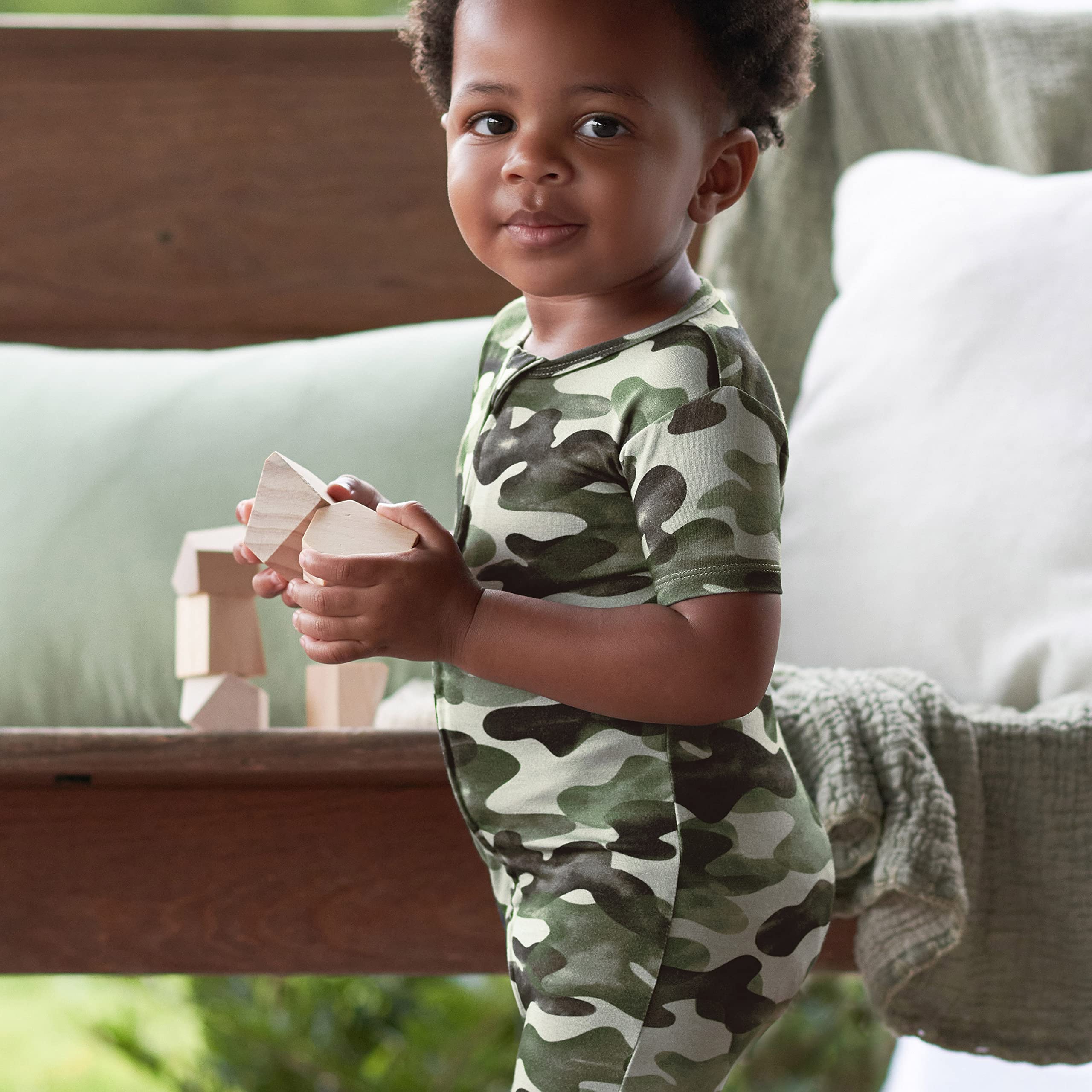 Gerber Unisex Baby Buttery Soft Short Sleeve Romper with Viscose Made from Eucalyptus