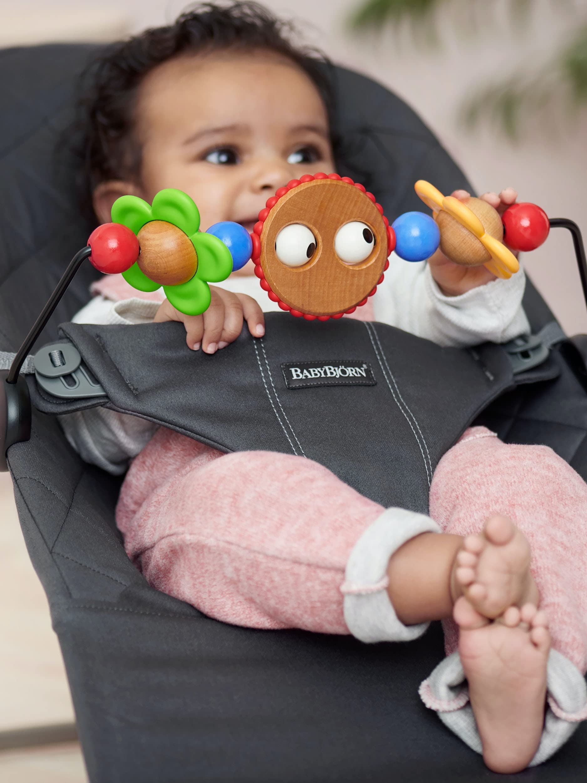 BabyBjörn BABYBJORN Wooden Toy for Bouncer - Googly Eyes (080500US)