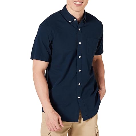 Amazon Essentials Men's Regular-Fit Short-Sleeve Pocket Oxford Shirt