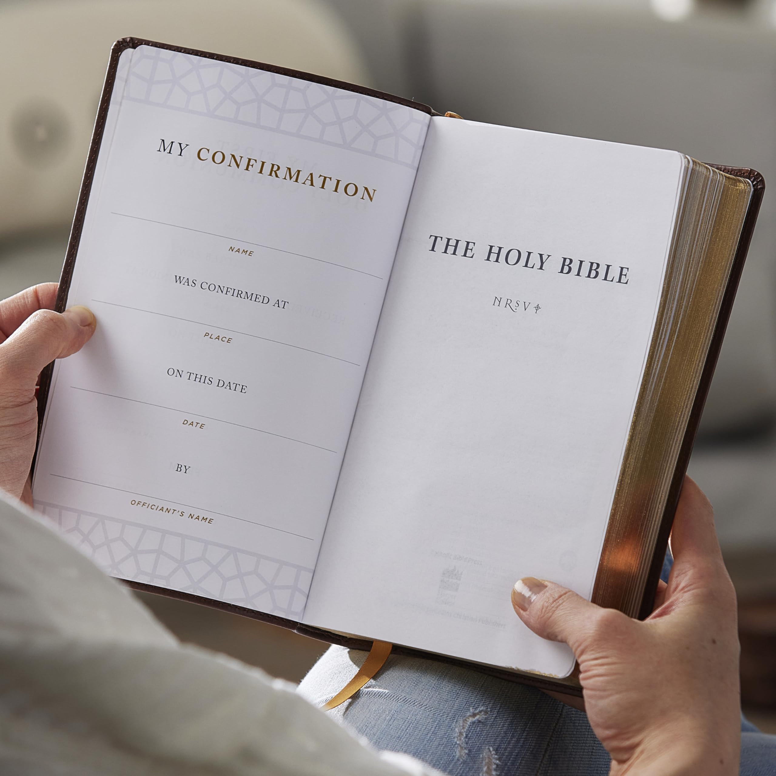 NRSVCE Sacraments of Initiation Catholic Bible, Purple Leathersoft, Comfort Print