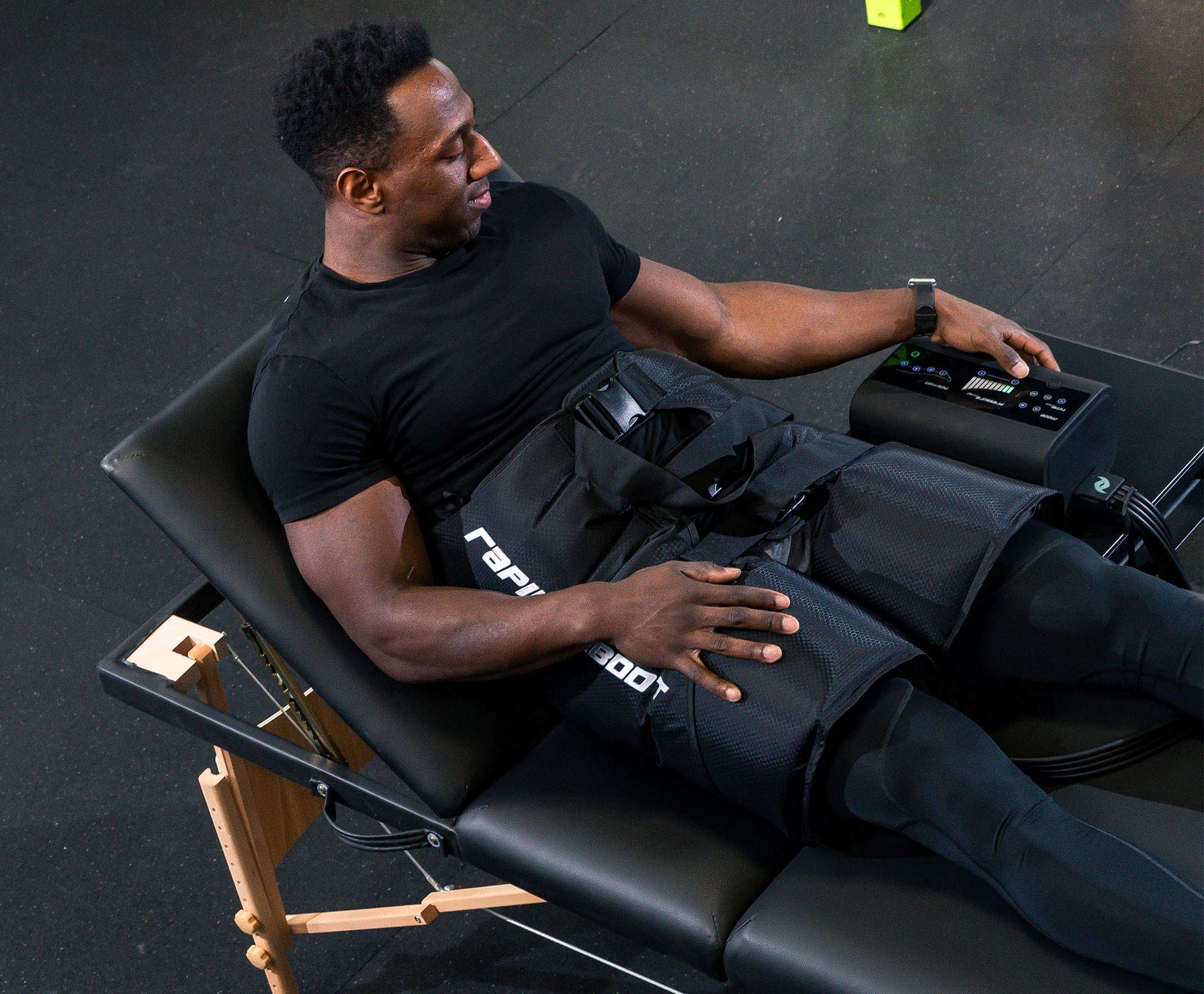 Rapid Reboot Complete Package: Compression Boot, Arm, Hip, & Pump. Sequential air Compression Therapy for Improved Circulation and Workout Recovery for Athletes. (M Boots, REG Hips, REG arms)