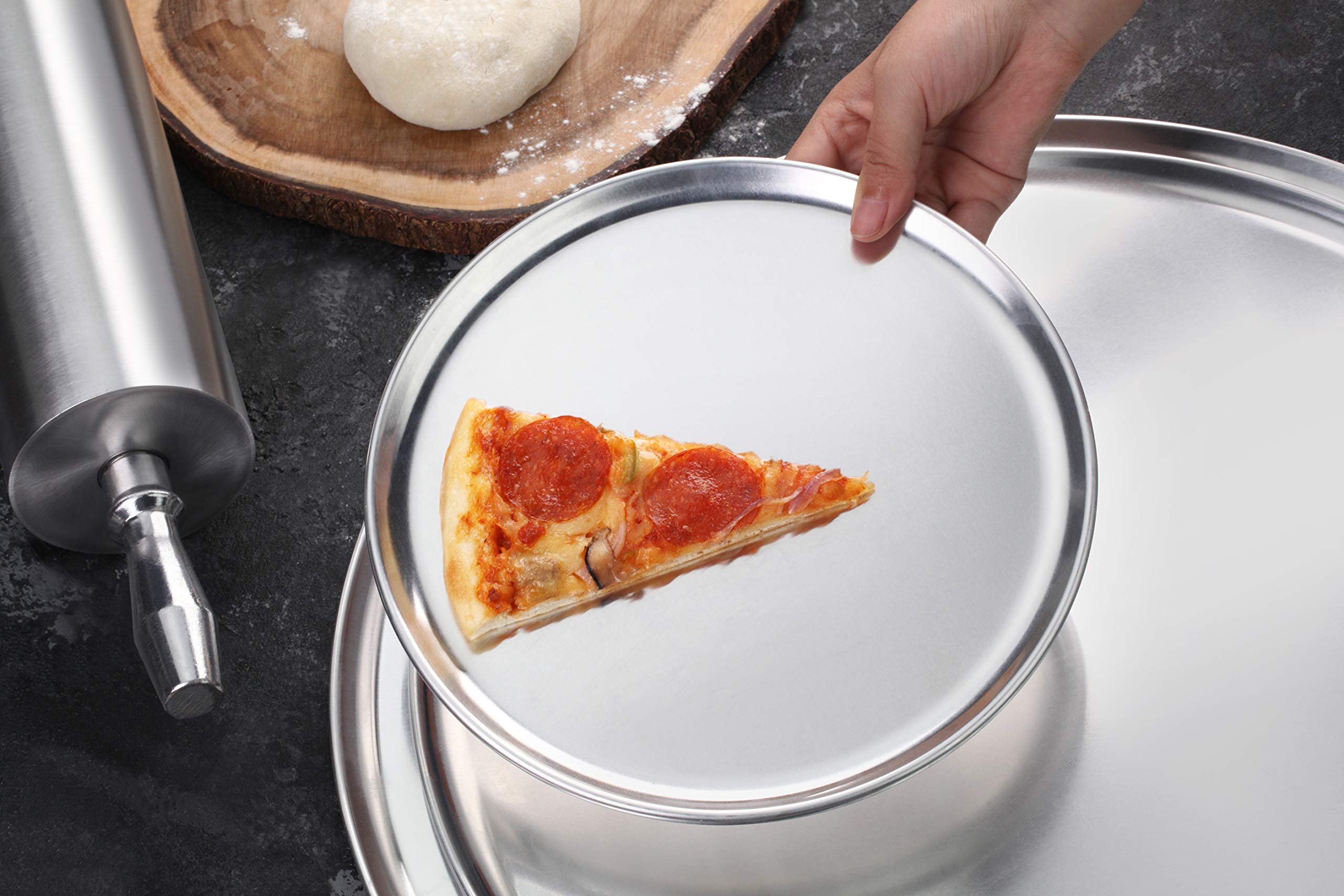 New Star Foodservice 51032 Restaurant-Grade Aluminum Pizza Pan, Baking Tray, Coupe Style, 14-Inch, Pack of 6