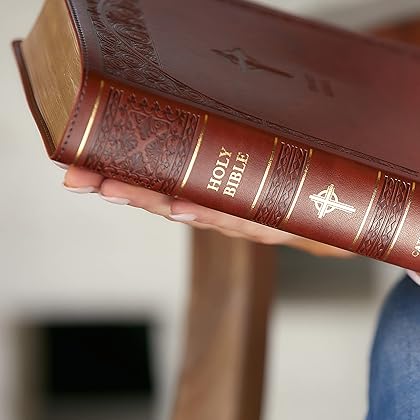 NABRE, New American Bible, Revised Edition, Catholic Bible, Large Print Edition, Leathersoft, Brown, Comfort Print: Holy Bible