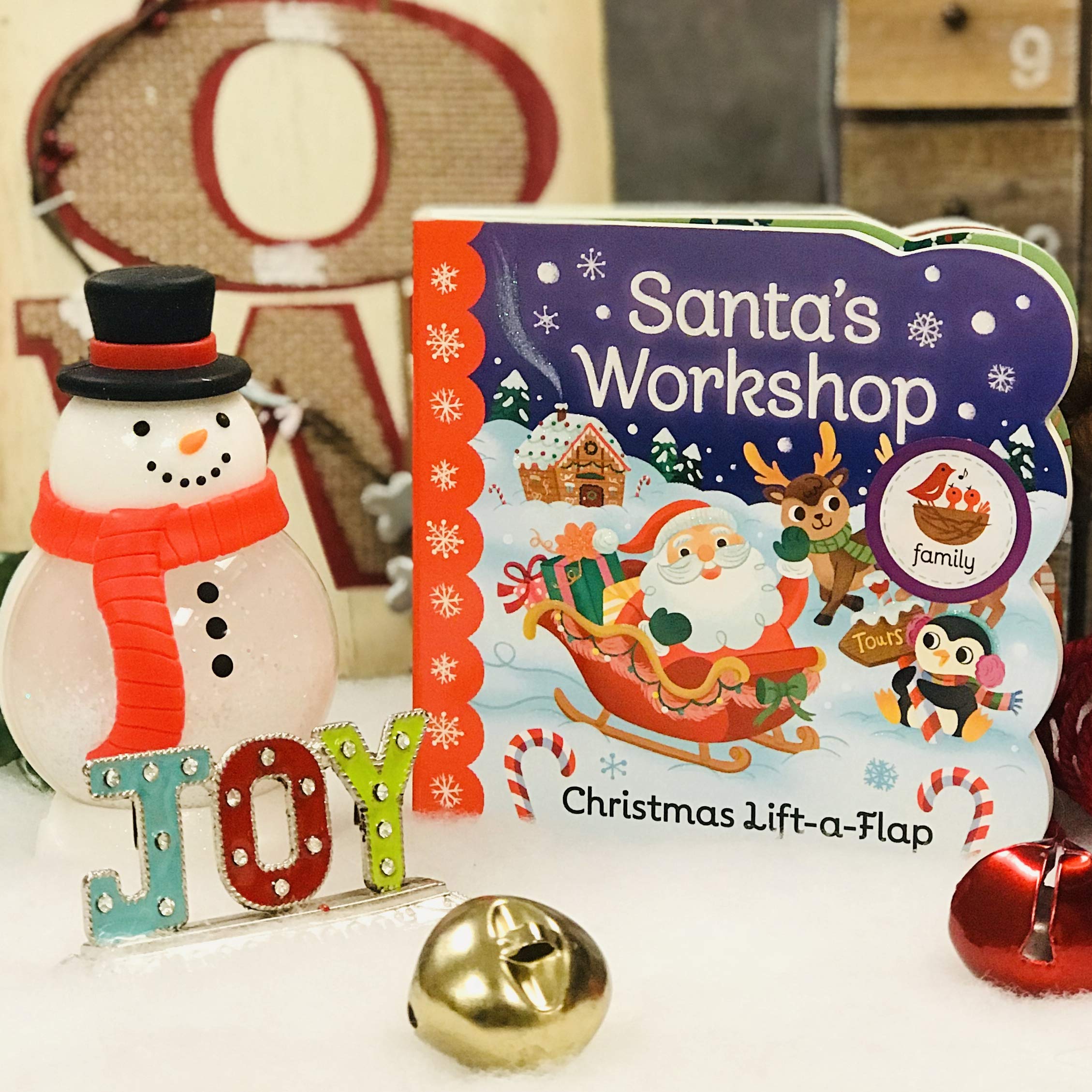Santa's Workshop: A Christmas Lift-a-Flap Board Book for Babies and Toddlers (Chunky Lift-a-Flap)