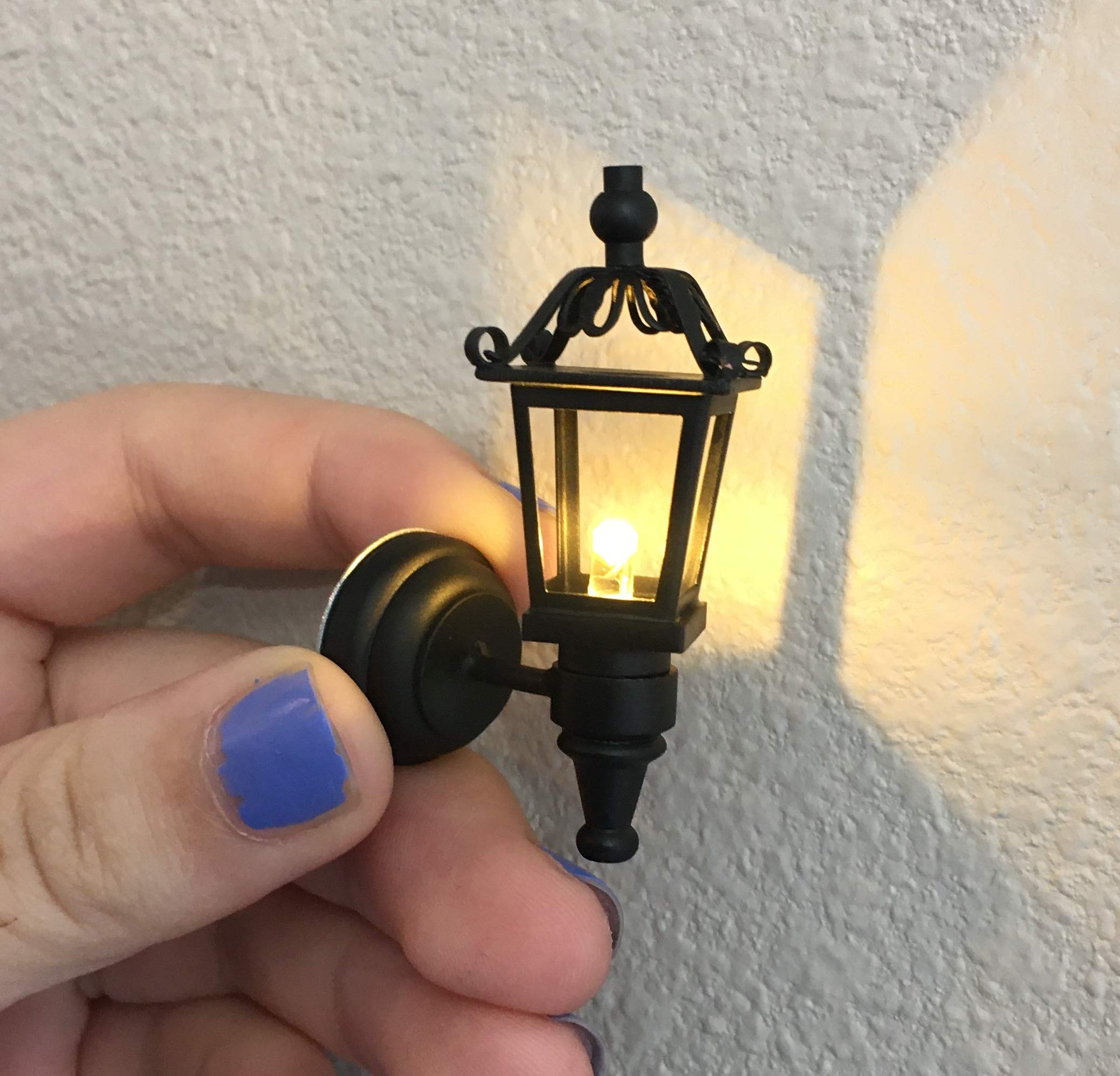 1:12 Scale Dollhouse Miniature Sconce Carriage lamp LED Exterior Light