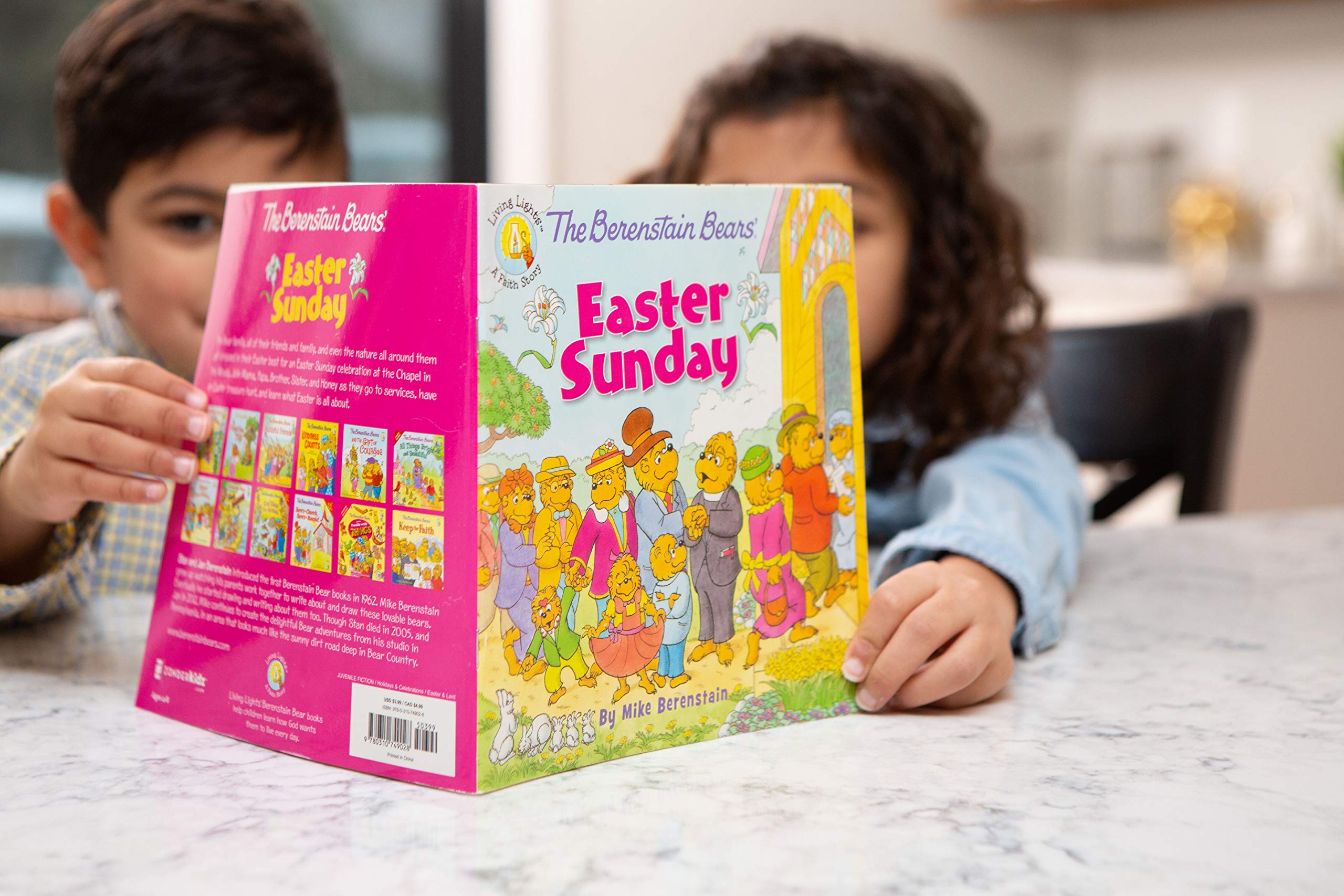 The Berenstain Bears' Easter Sunday (Berenstain Bears/Living Lights: A Faith Story)