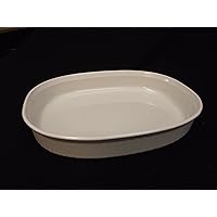 Corning Ware Oval Baker in the French White 2.5 Litter F-4-B