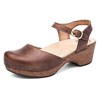 Dansko Sam Stylish Closed-Toe Sandal for Women - Lightweight with Added Arch Support - Durable PU Outsole for Long-Lasting Wear and Comfort