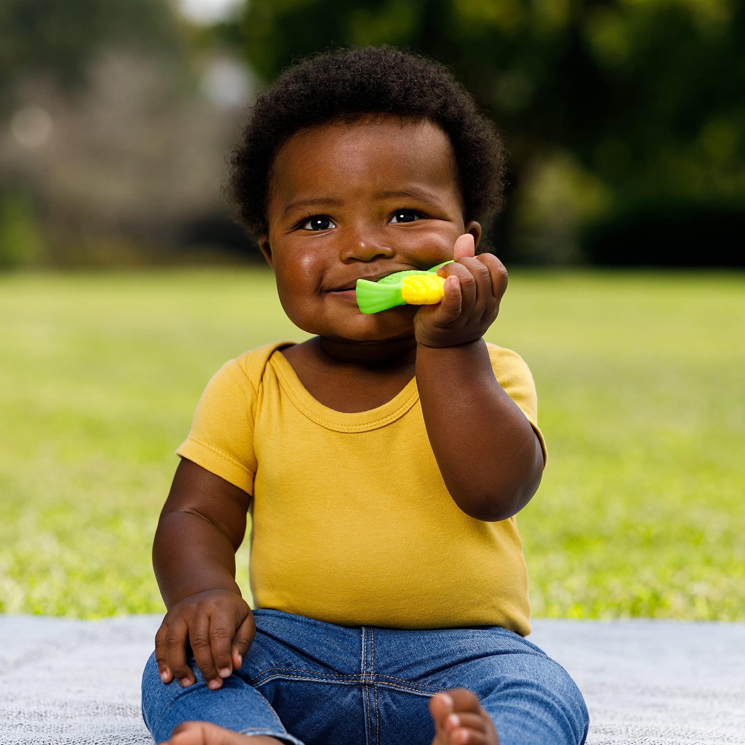 Infantino Lil' Nibbles Textured Silicone Teether - Sensory Exploration and Teething Relief with Easy to Hold Handles, Corn