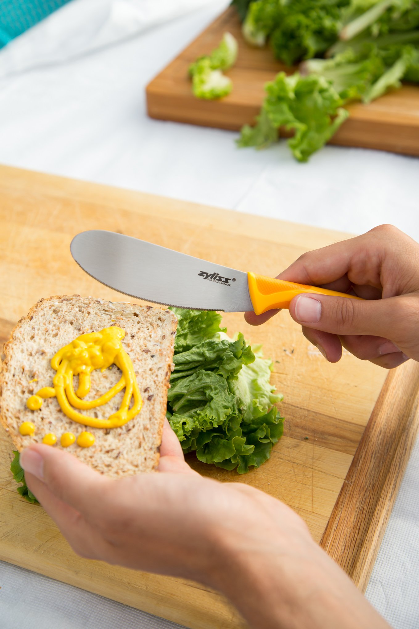 Zyliss Sandwich Knife and Condiment Spreader, Orange