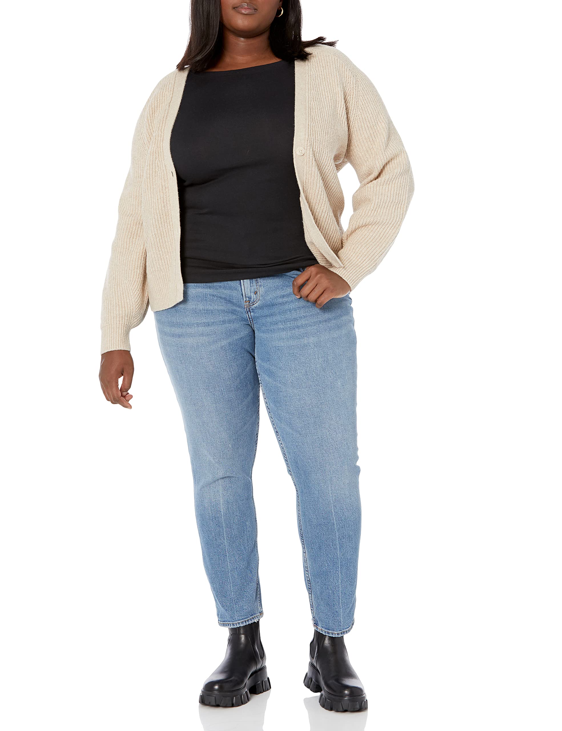 Amazon Essentials Women's Slim-Fit 3/4 Sleeve Solid Boat Neck T-Shirt
