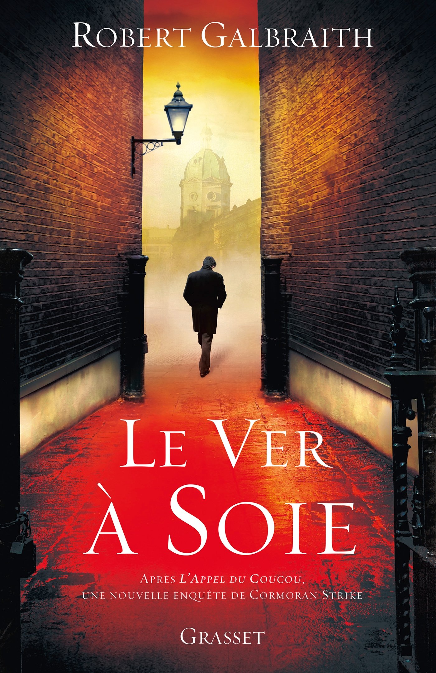 Le ver à soie: roman - traduit de l'anglais par Florianne VIdal (Grand Format) (French Edition)