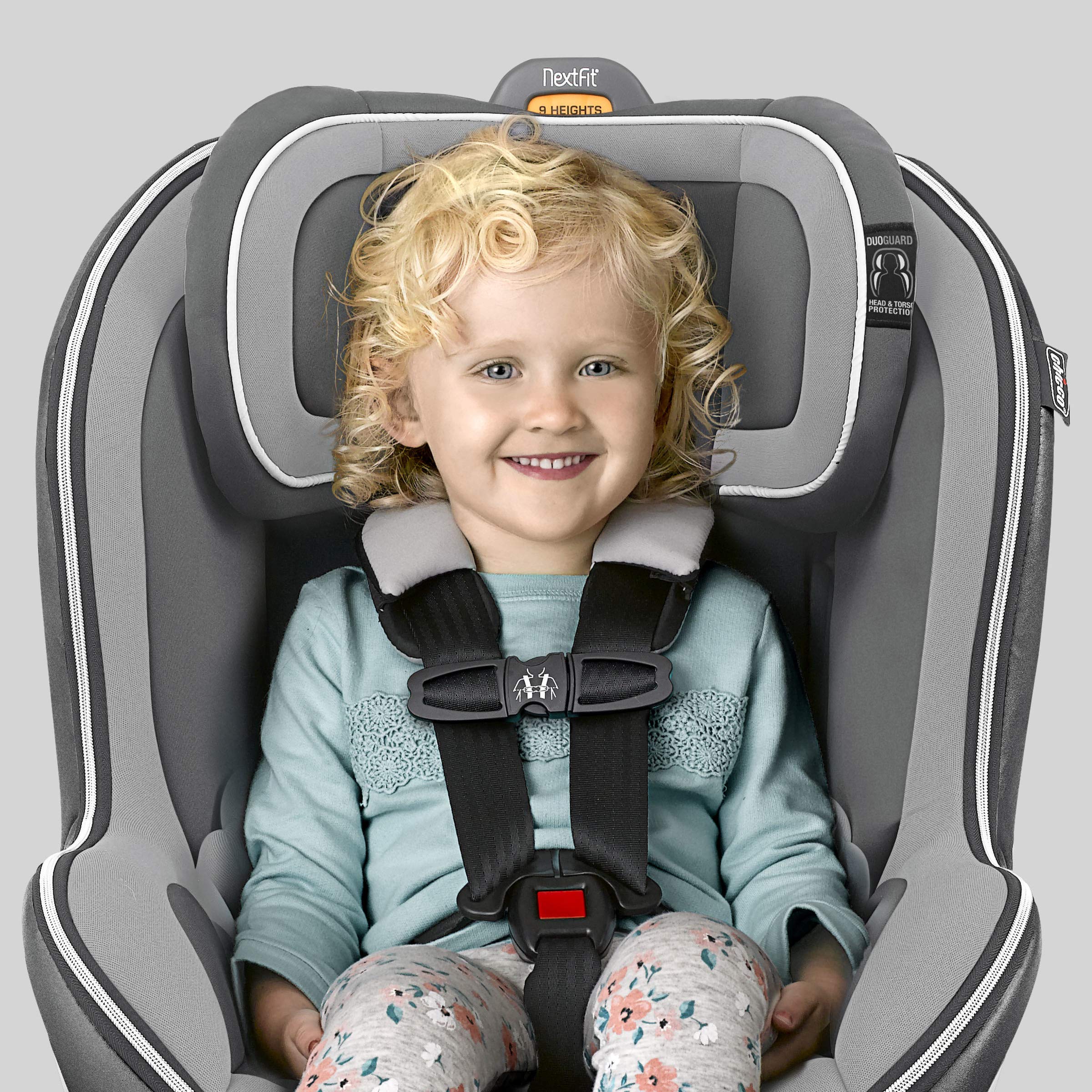 Chicco NextFit Zip Convertible Car Seat | Rear-Facing Seat for Infants 12-40 lbs. | Forward-Facing Toddler Car Seat 25-65 lbs. | Baby Travel Gear | Carbon