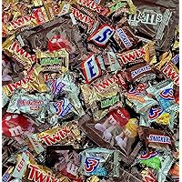 SNICKERS, M&M'S Milk Chocolate, M&M'S Peanut, TWIX & MILKY WAY Candy Variety  Mix, 45.45 Ounces, 90