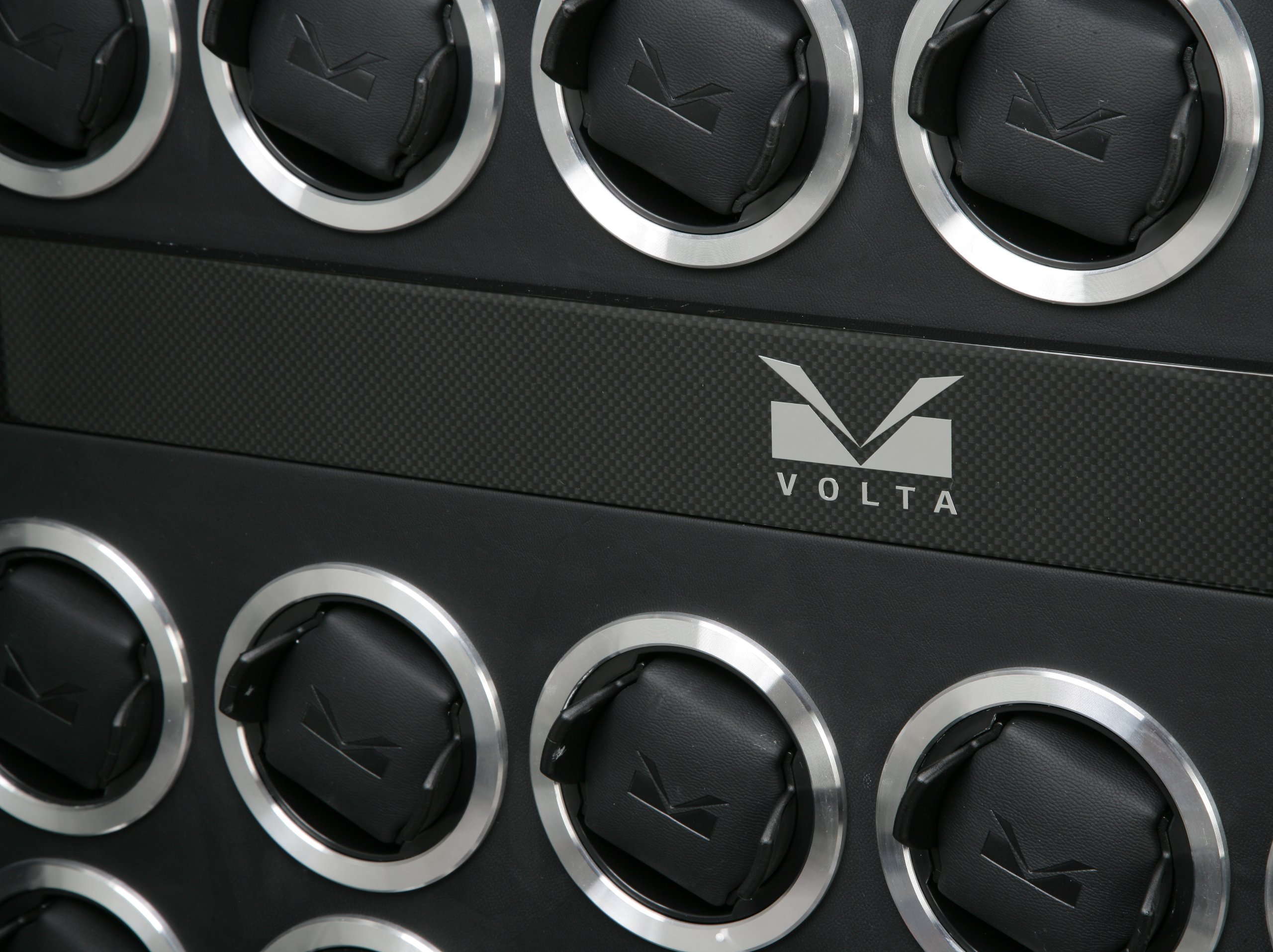 Volta 31-560240 Signature Series Twenty-Four (24) Carbon Fiber Watch Winder
