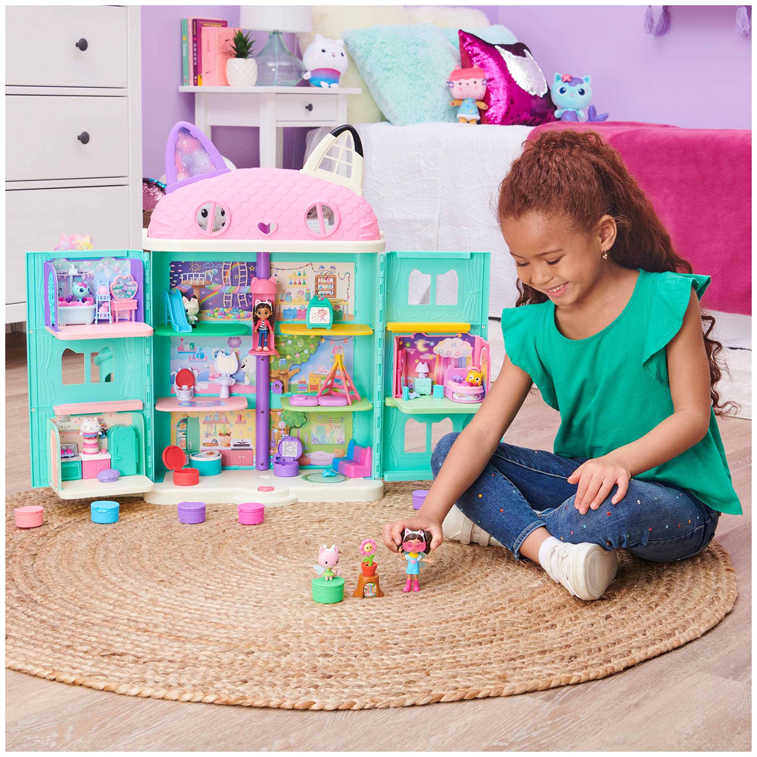 Gabby's Dollhouse, Flower-rific Garden Set with 2 Toy Figures, 2 Accessories, Delivery and Furniture Piece, Kids Toys for Ages 3 and up
