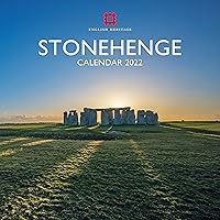 English Heritage: Stonehenge Wall Calendar 2022 (Art Calendar)