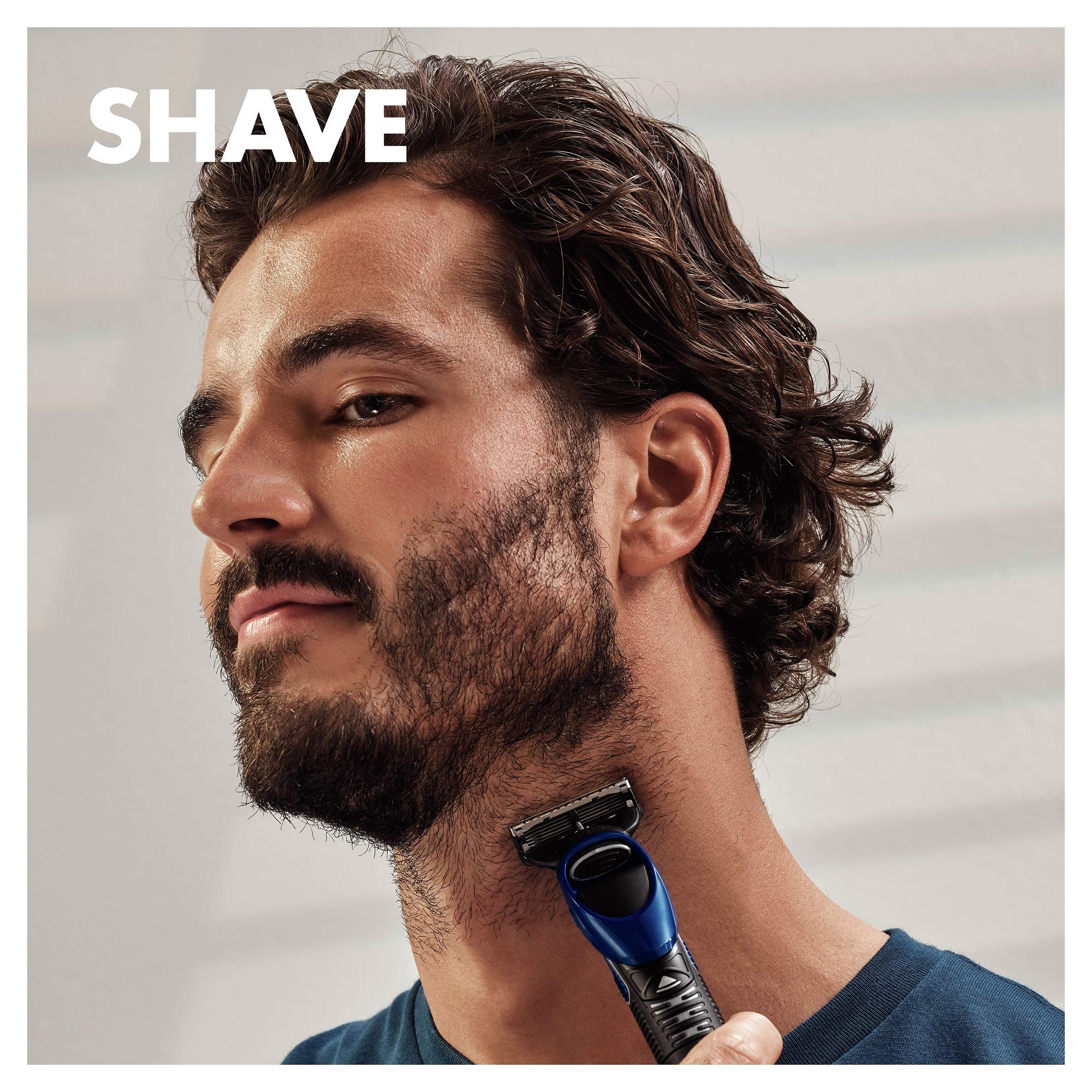 Gillette Styler, 1 Beard Trimmer for Men with 1 ProGlide Razor Blade Refill, 1 Battery, 3 Comb Attachments, Waterproof