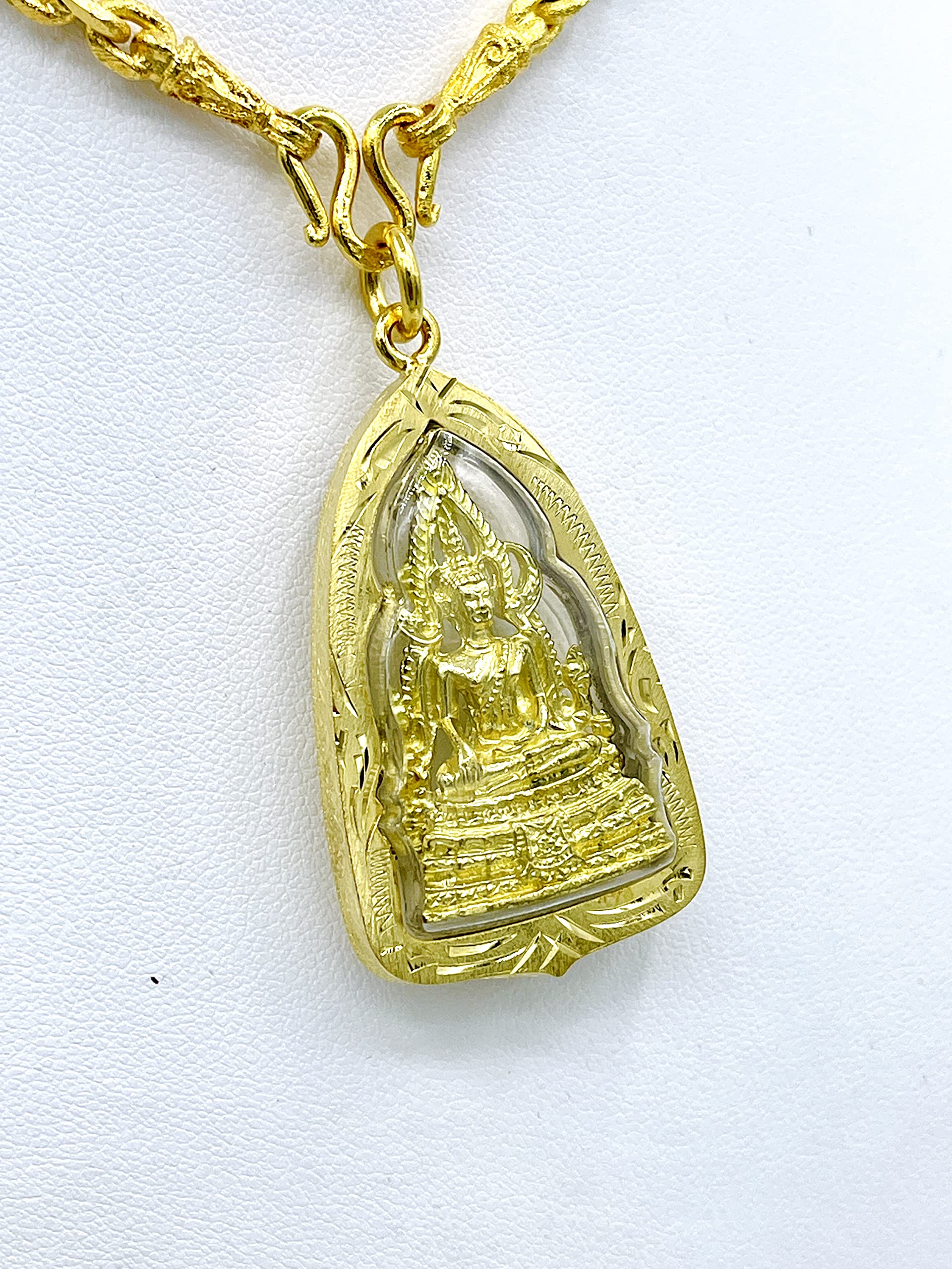 arrawana77 Phra Phuttha Chinnarat Gold Pendant Charm Thai Buddha Amulet With Case 22k Thai Baht Yellow Gold Plated Jewelry