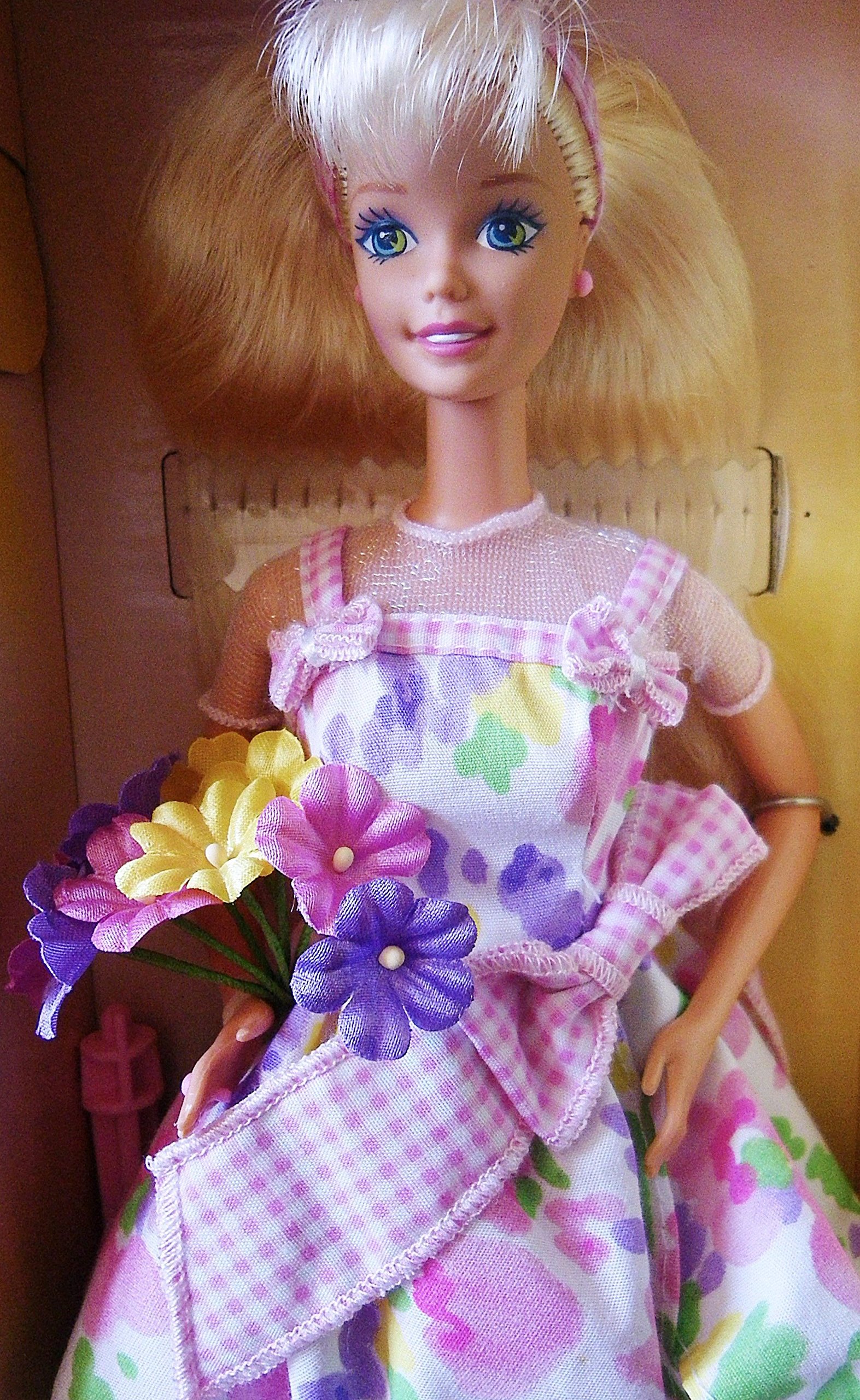 Mattel Avon Special Edition Spring Petals Barbie Doll Second in Series