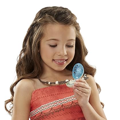 Disney Princess Disney Moana Necklace Light Up Magical Seashell Heart of Te Fiti