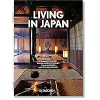 Living in Japan Living in Japan Hardcover