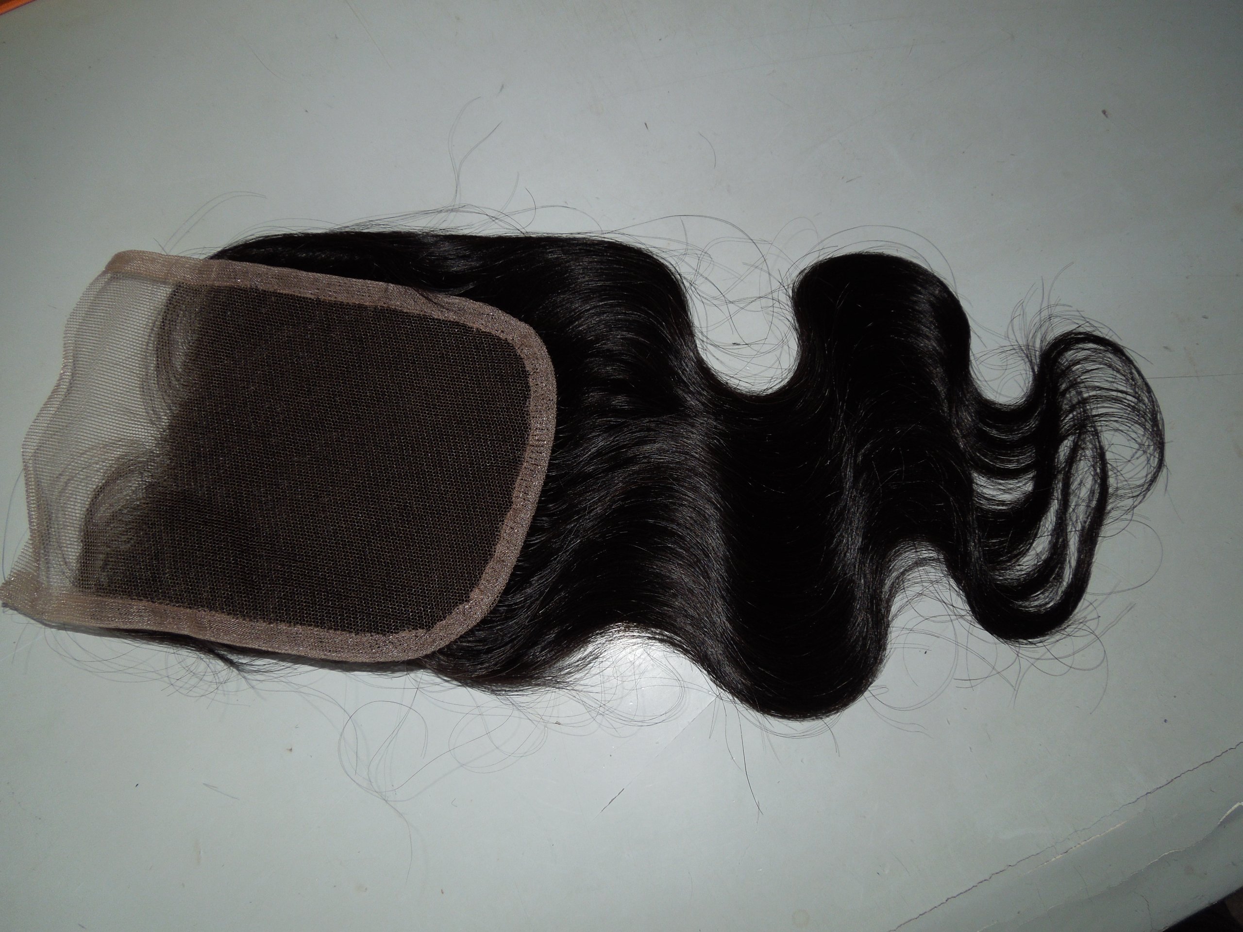 4 * 4 Lace Closure 100% Soft Peruvian Virgin Hair Human Hair Body Wave (10