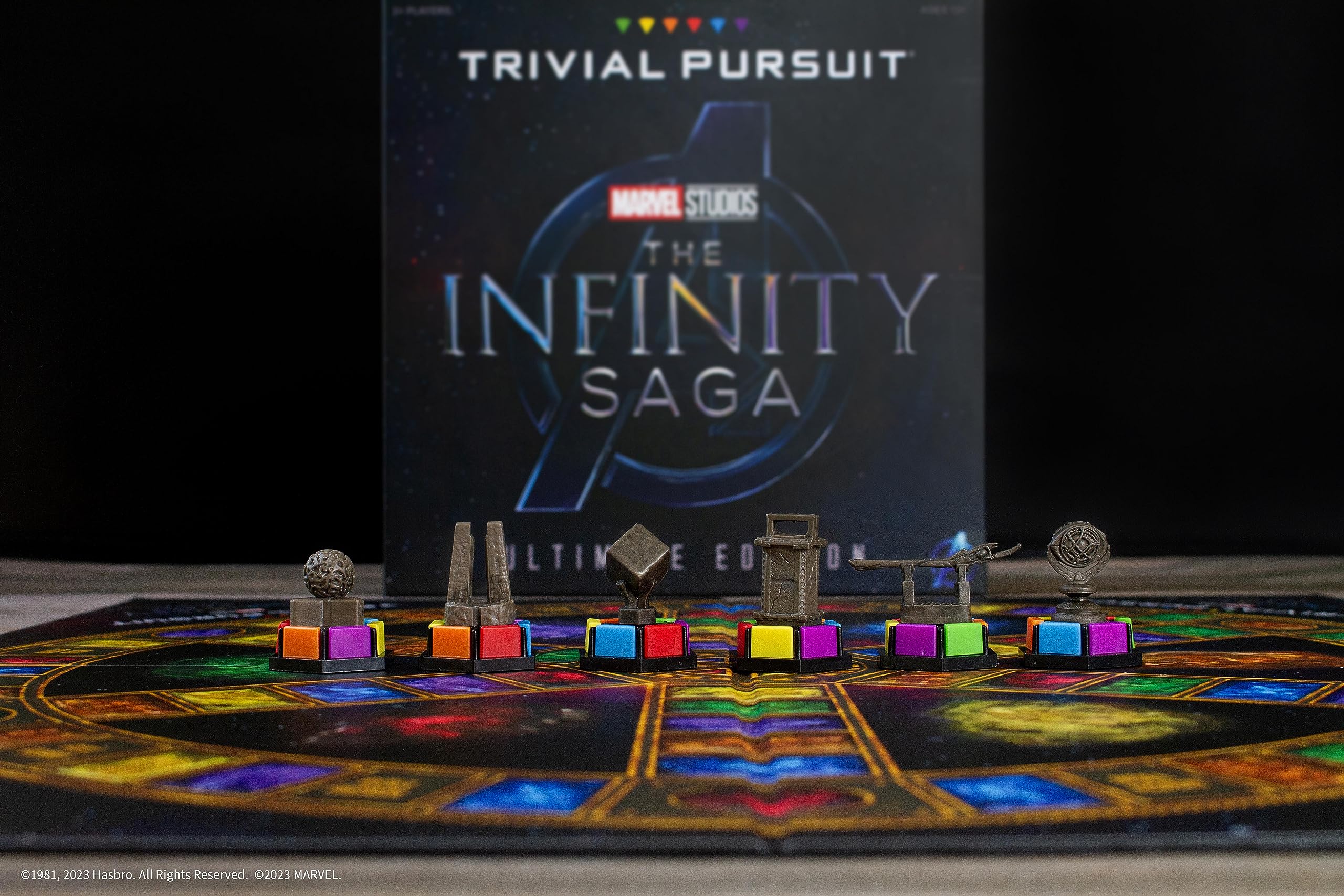 TRIVIAL PURSUIT: Marvel Cinematic Universe Ultimate Edition | Collectible Trivia Board Game Featuring 6 Infinity Stone Location Movers and 1800 Questions from MCU Phases 1-3