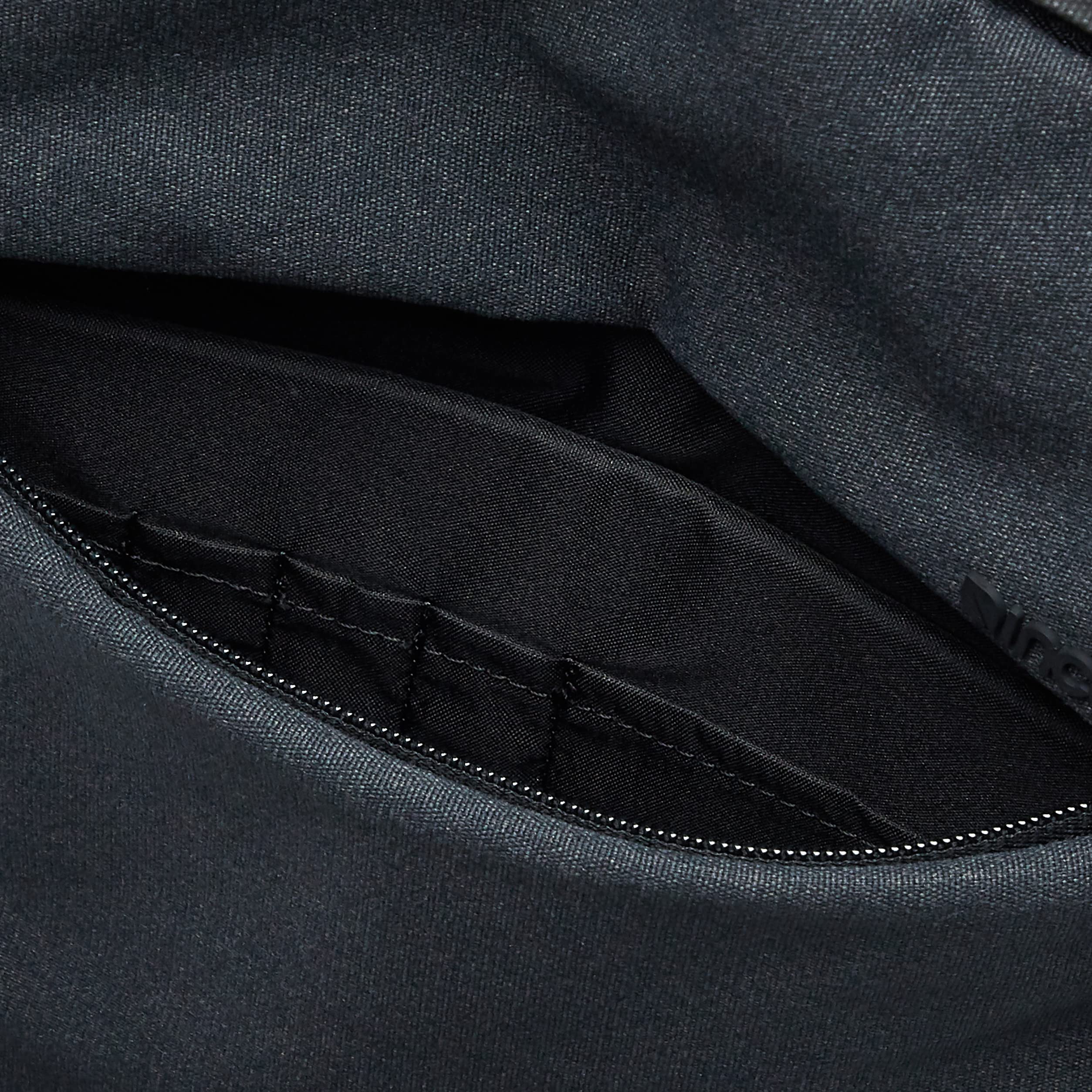 [Incase] 37191017 City Dot Backpack, 13 inch, Black