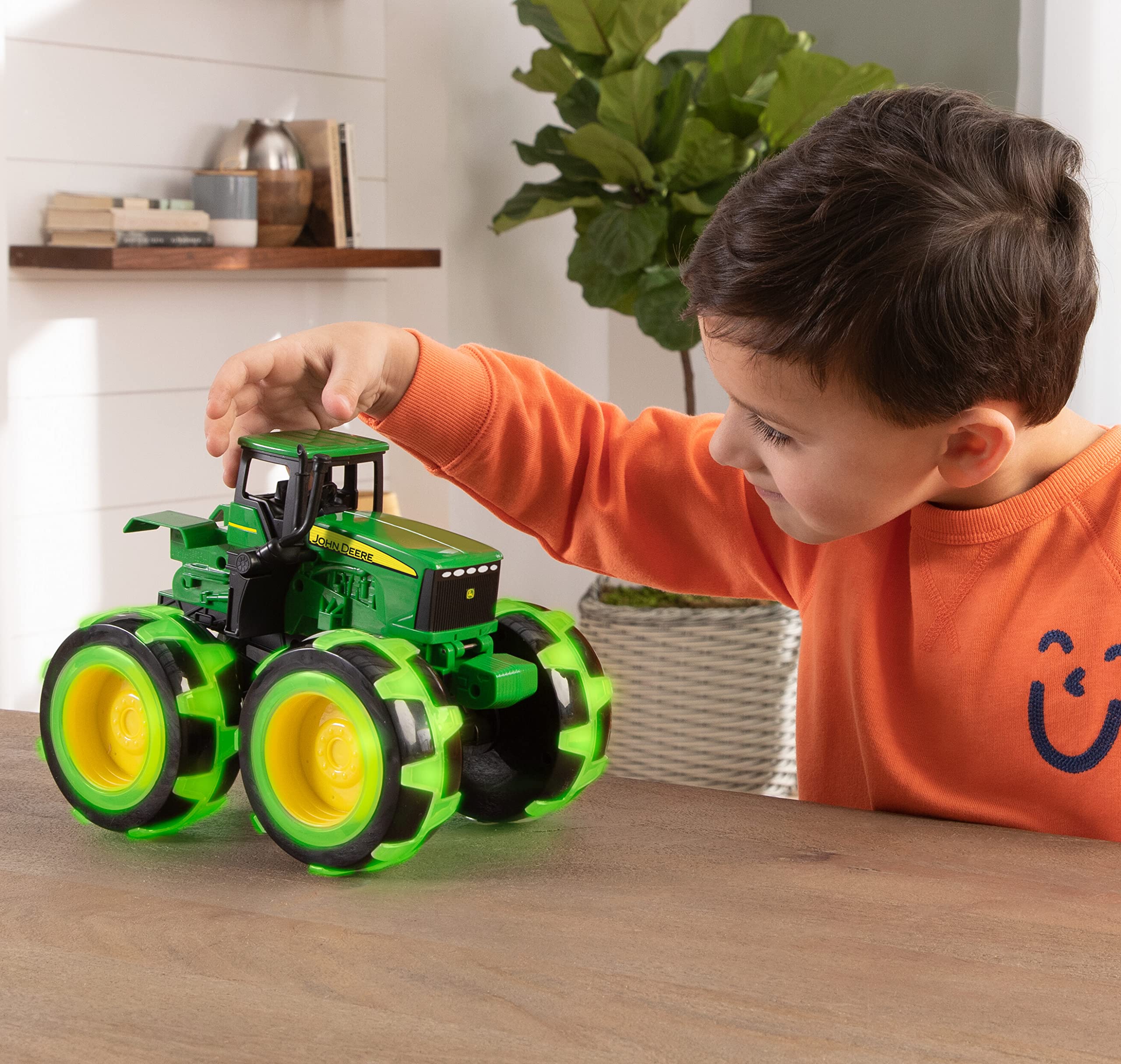John Deere Tractor - Monster Treads Lightning Wheels - Motion Activated Light Up Monster Truck Toy - John Deere Tractor Toys - Kids Toys Ages 3 Years and Up,Green