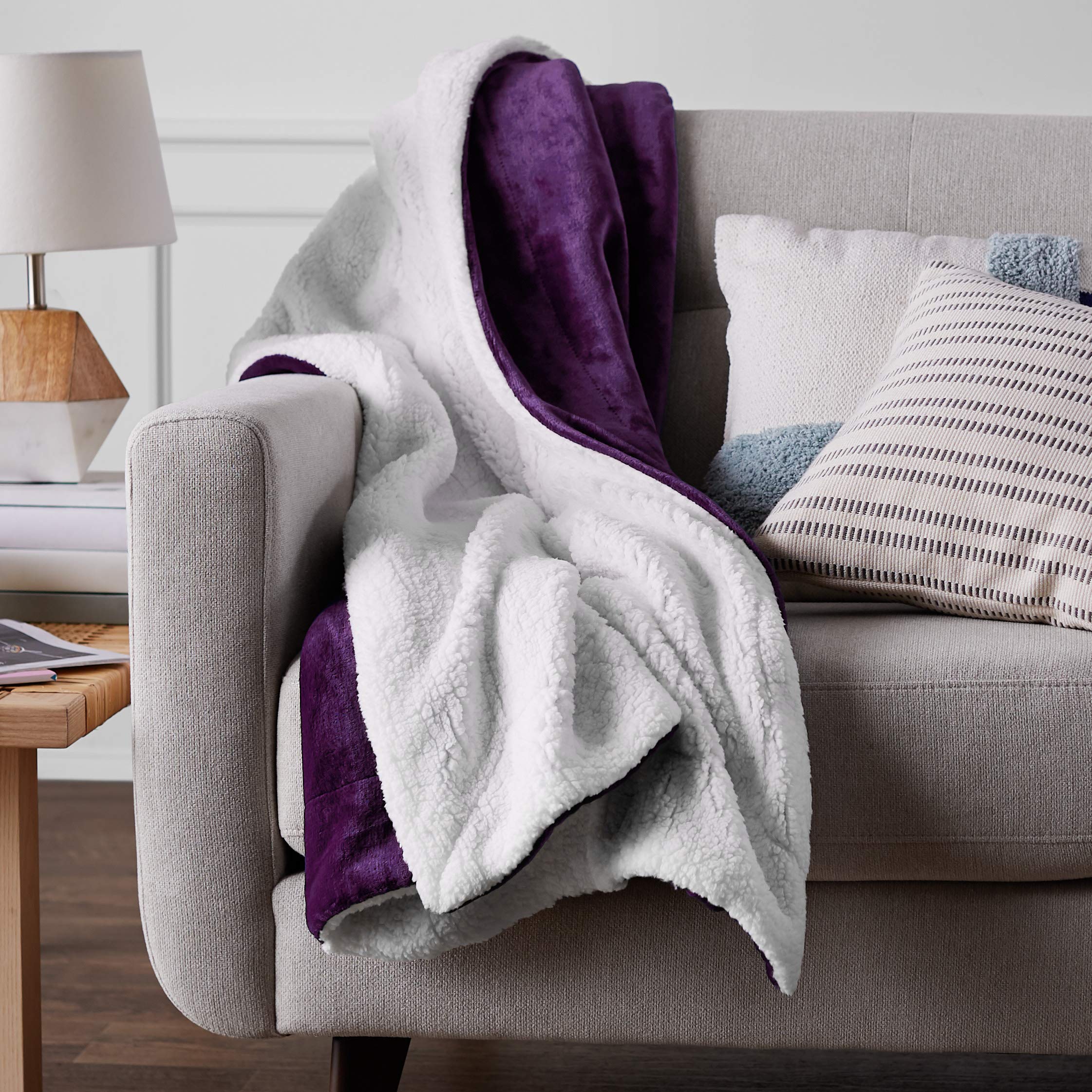 Amazon Basics Ultra-Soft Micromink Sherpa Blanket - Twin, Plum