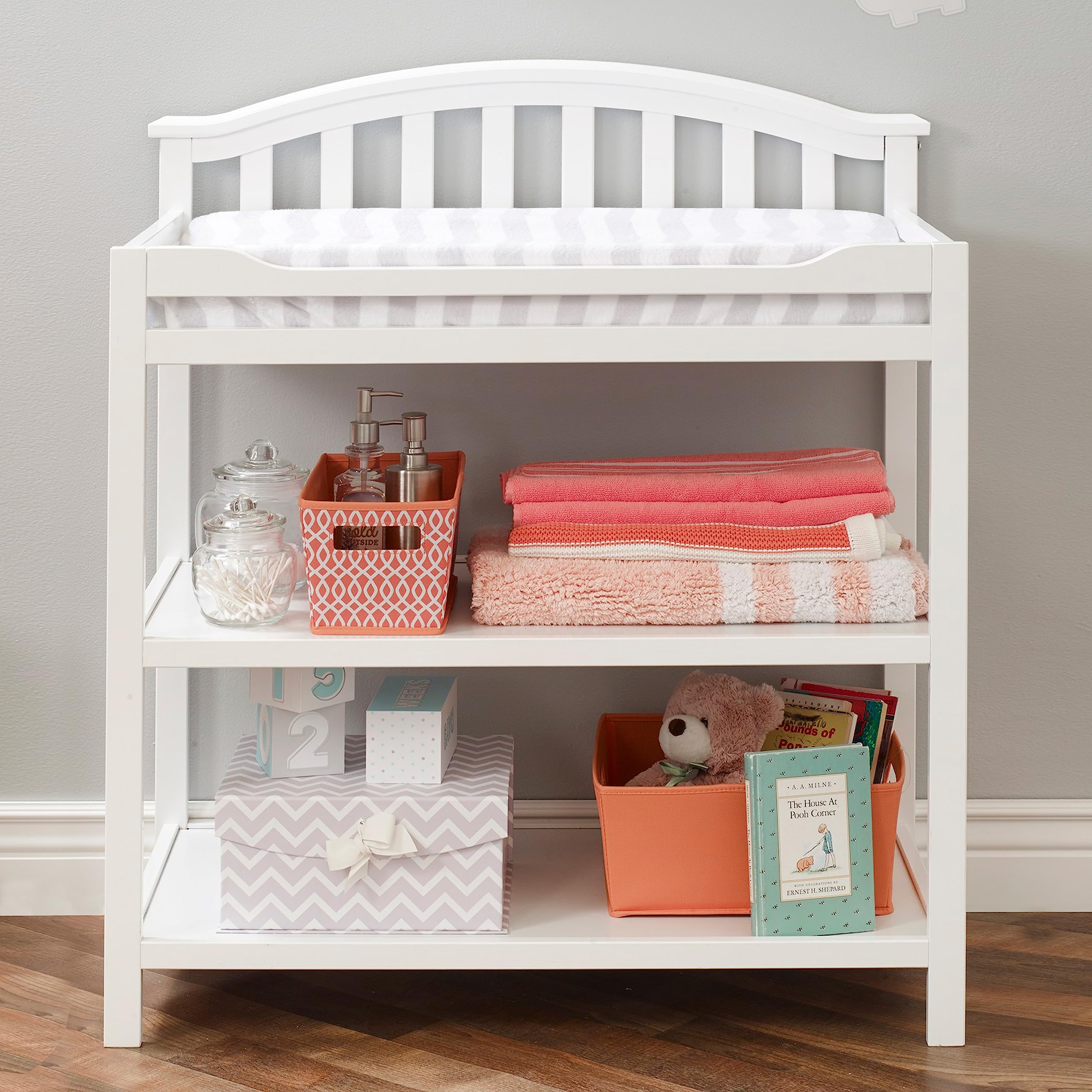 Sorelle Furniture Berkley Baby Dresser – Dresser for Nursery, Kids Bedroom Furniture, Dresser Drawers, Nightstand for Child’s Room with Drawers, Nursery Furniture for Infant -White