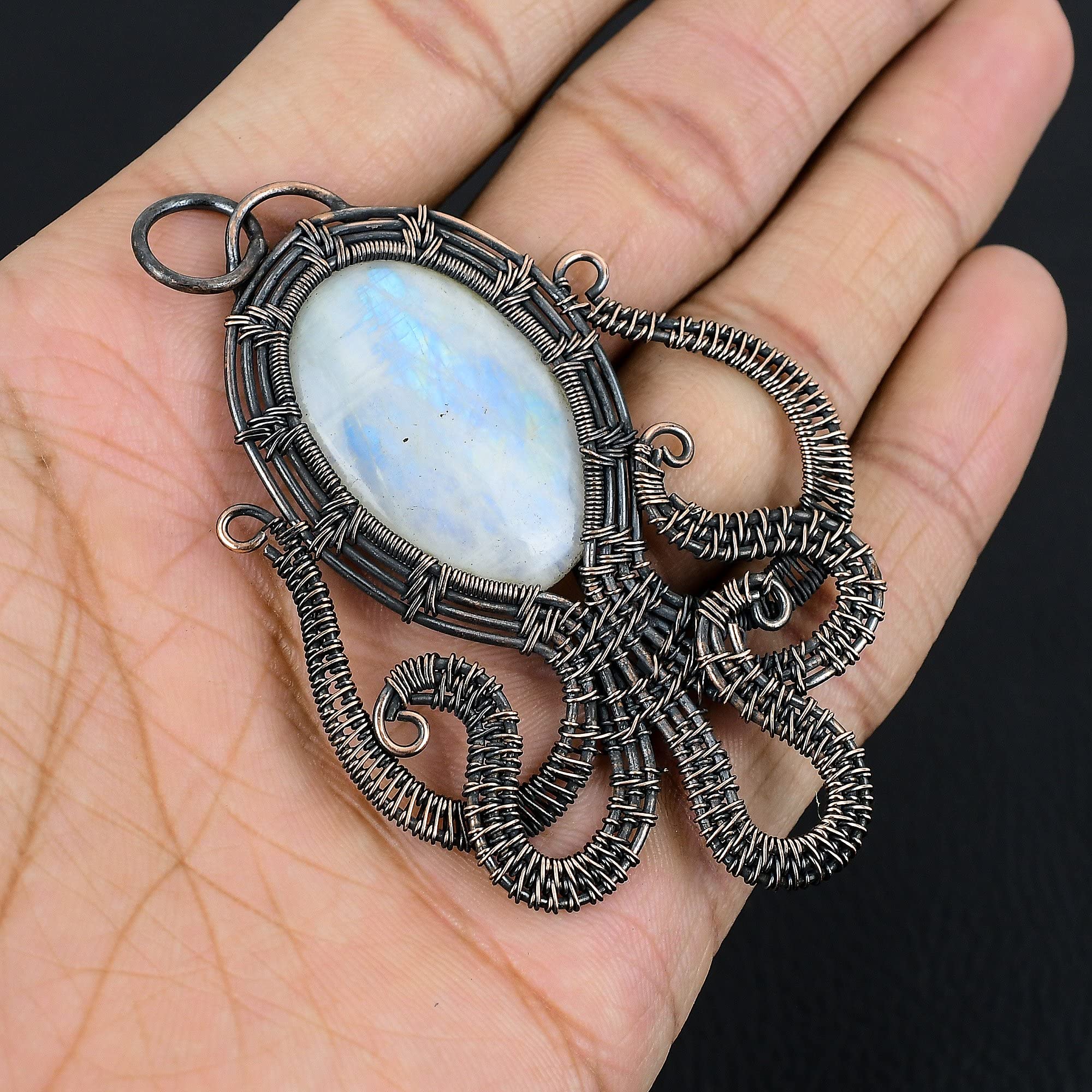 Unleash Your Inner Mermaid with Our Copper Wire Handmade Octopus-Shaped Labradorite Pendant Necklace - 20