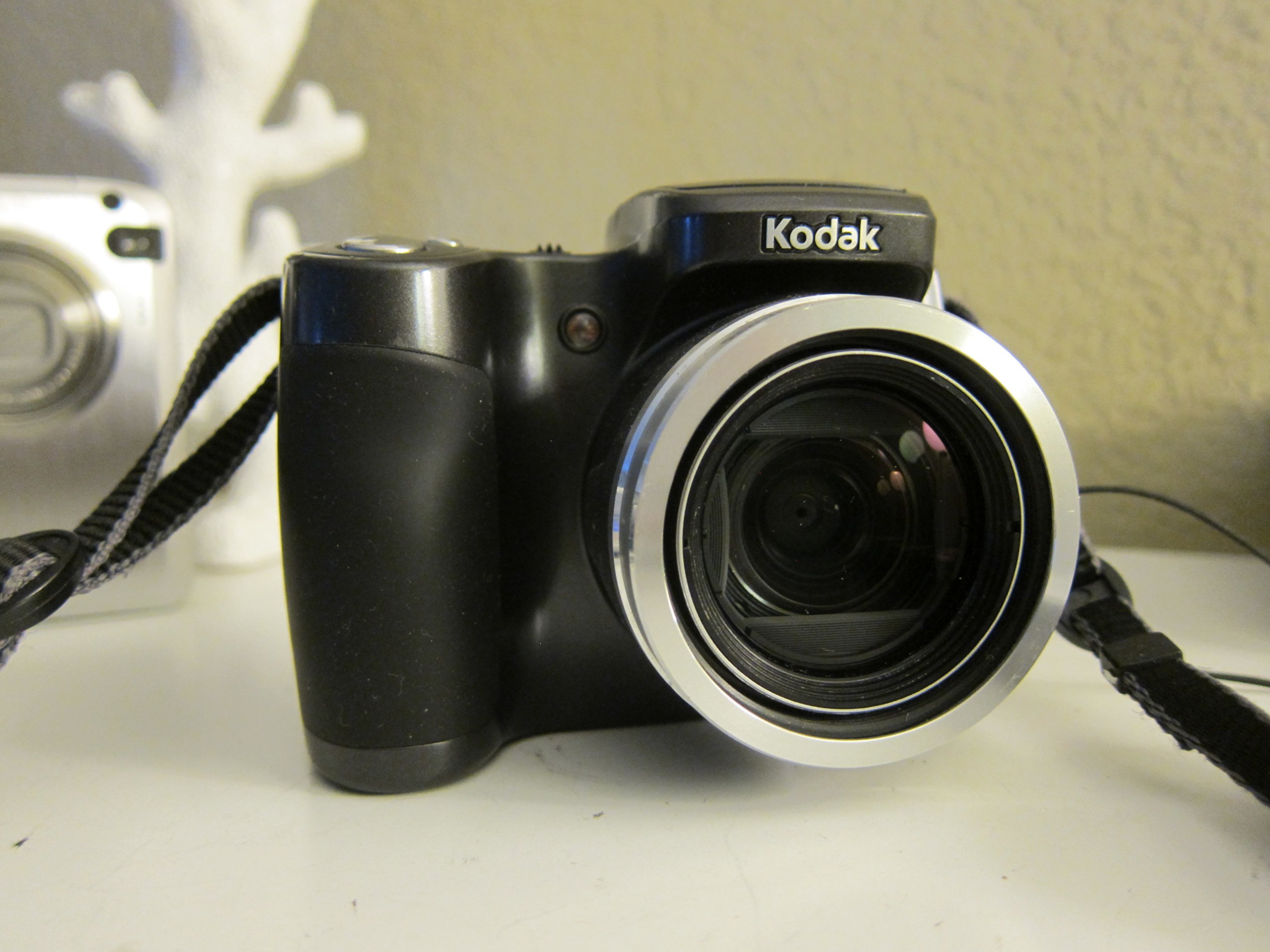 Kodak EasyShare ZD710 Digital Camera, 7.1 Megapixel, 10x Optical + 5x Digital Zoom