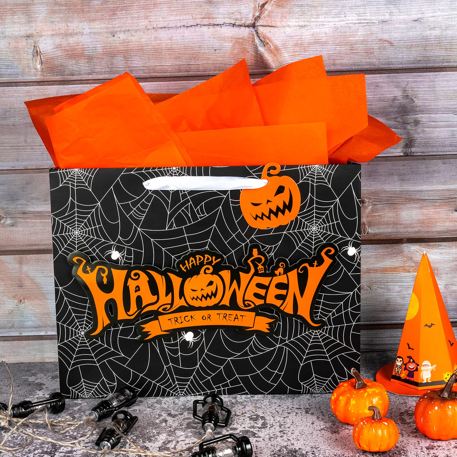 Loveinside Halloween Medium Gift Bags with Tissue Paper and Tag for Holiday, Party - 13