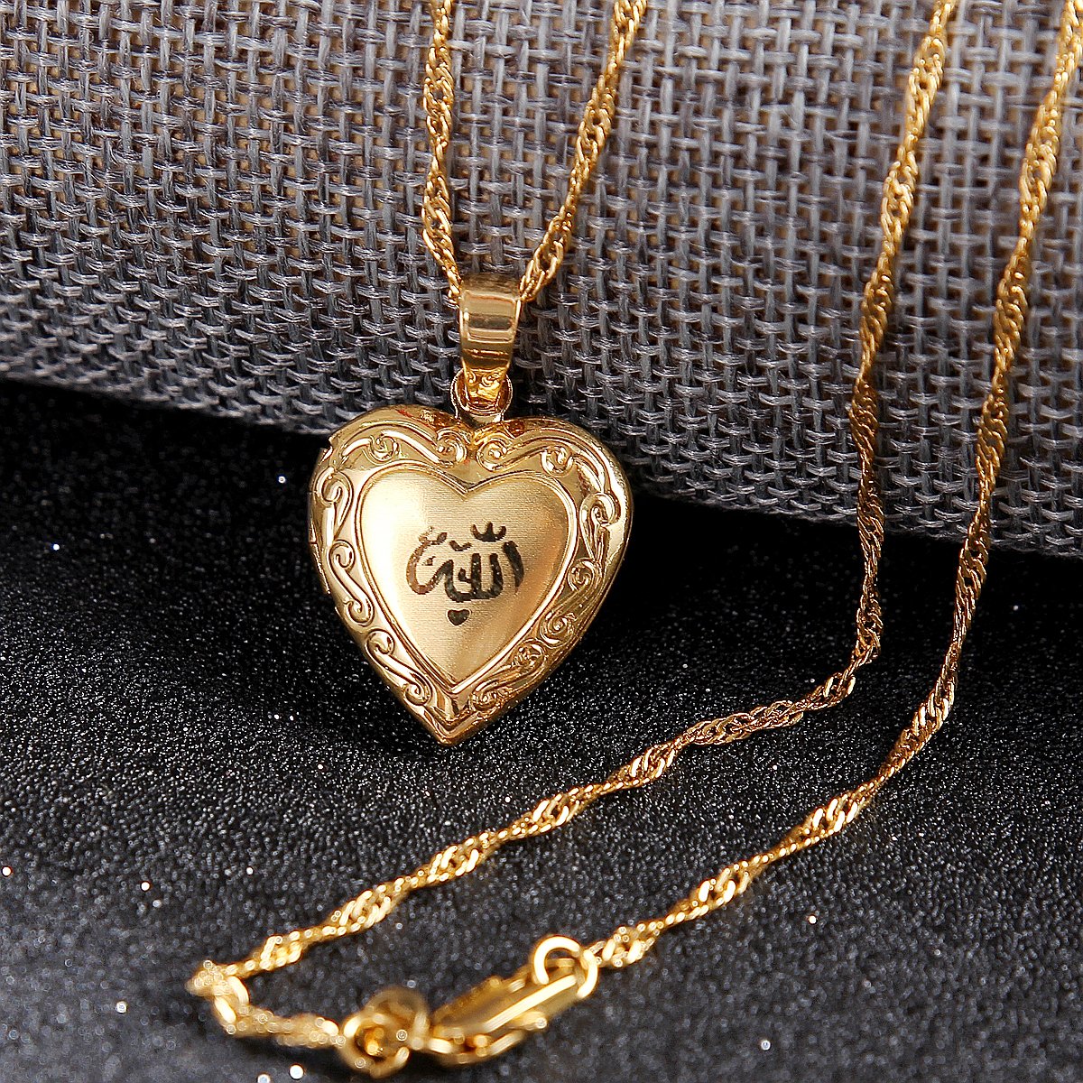 24k Gold Plated Muslim Allah Open Heart Pendant Necklace